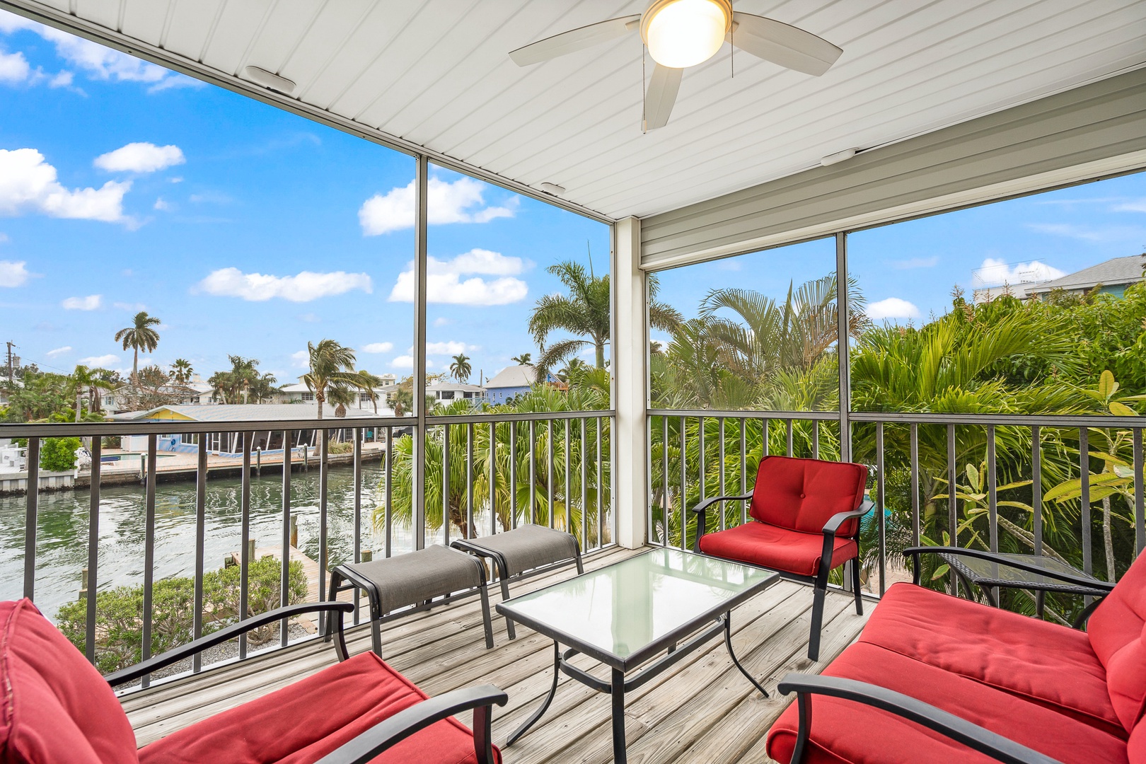 Screened Porch Seating