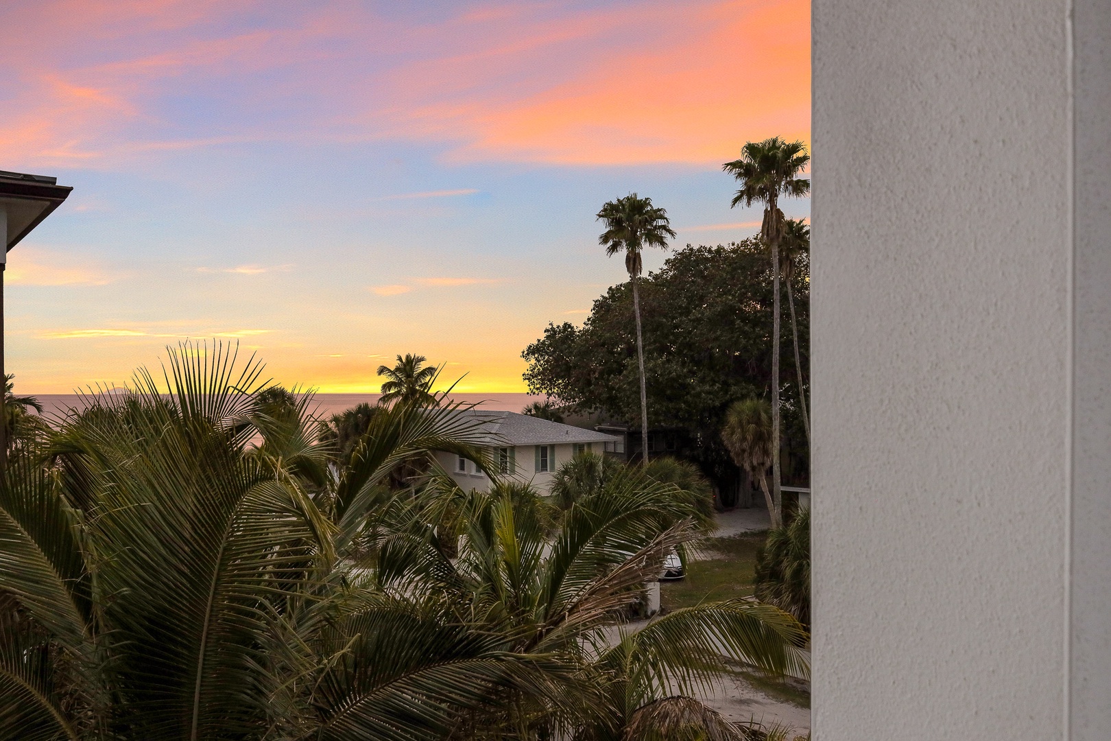 Meet Me At Sunset by Anna Maria Island Accommodations