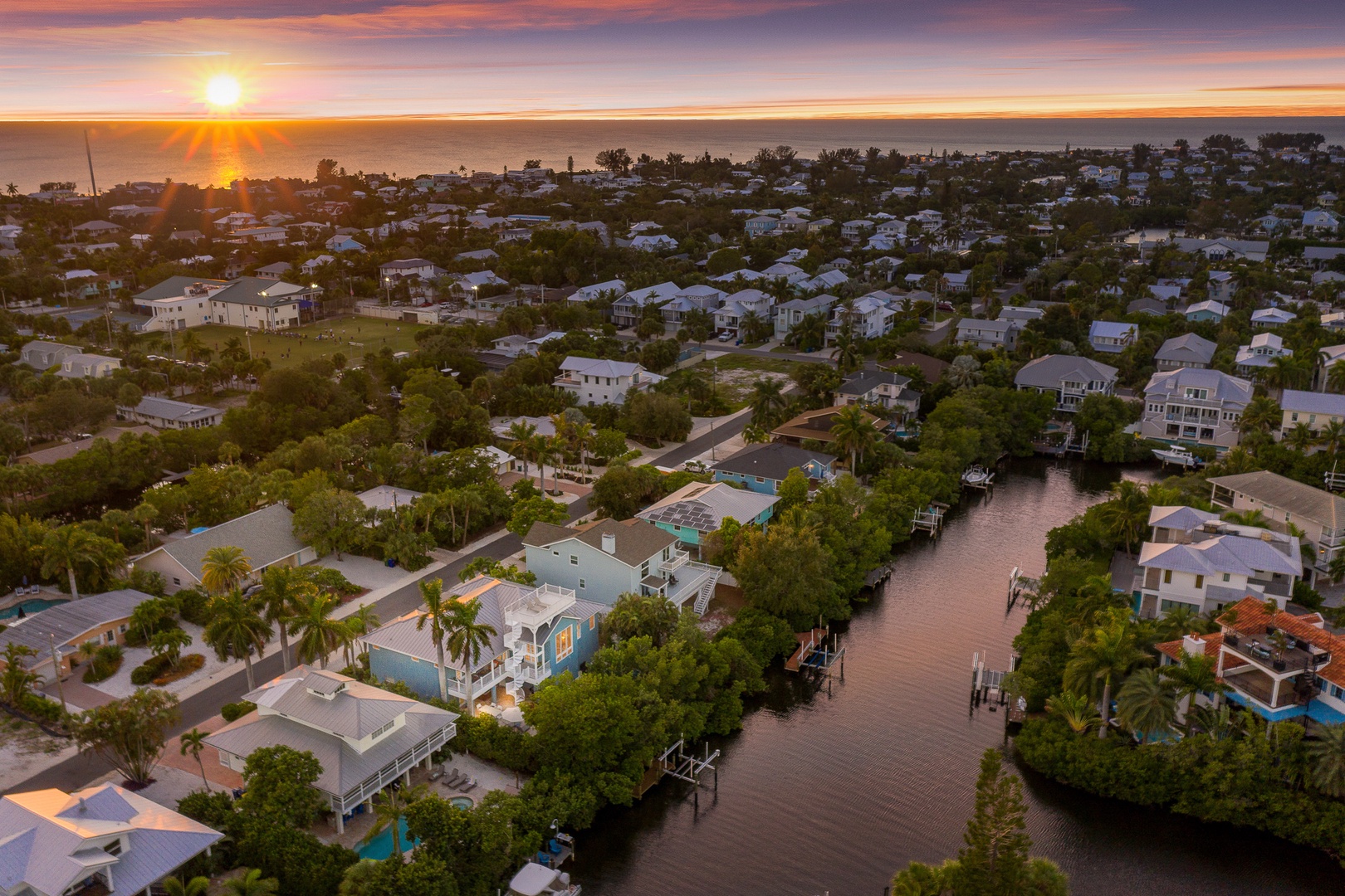 Silver King by Anna Maria Island Accommodations