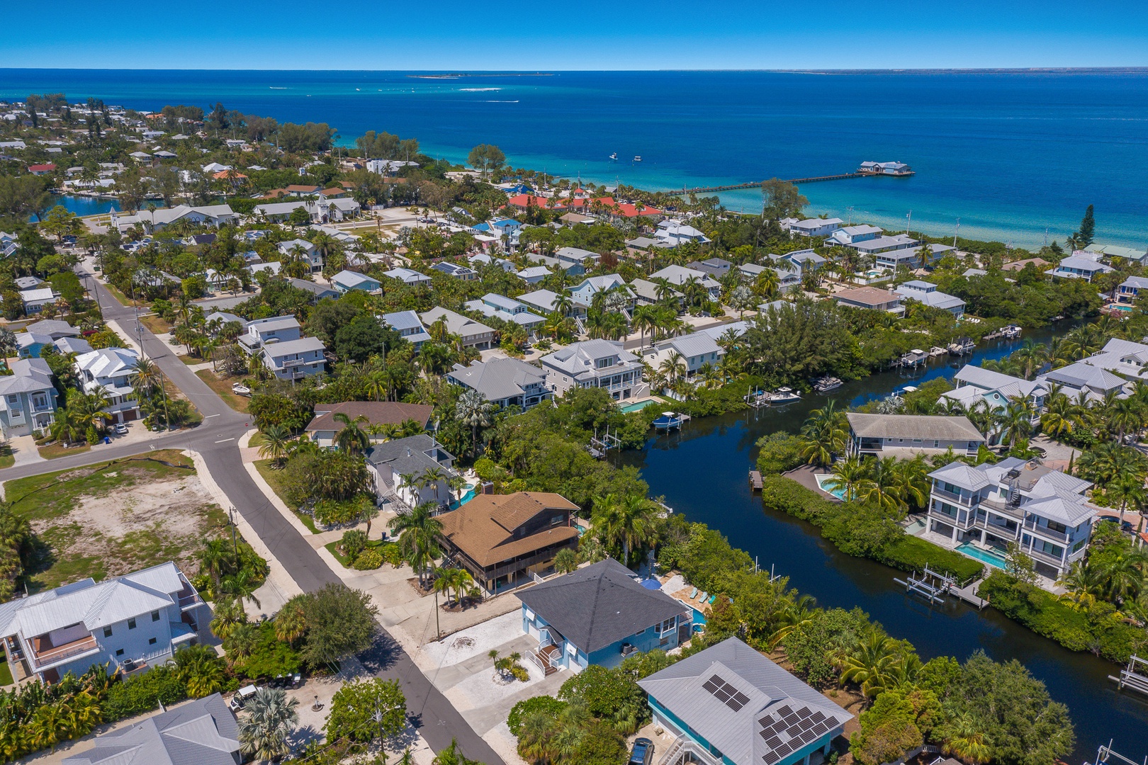 Acquaviva - Anna Maria Island Accommodations