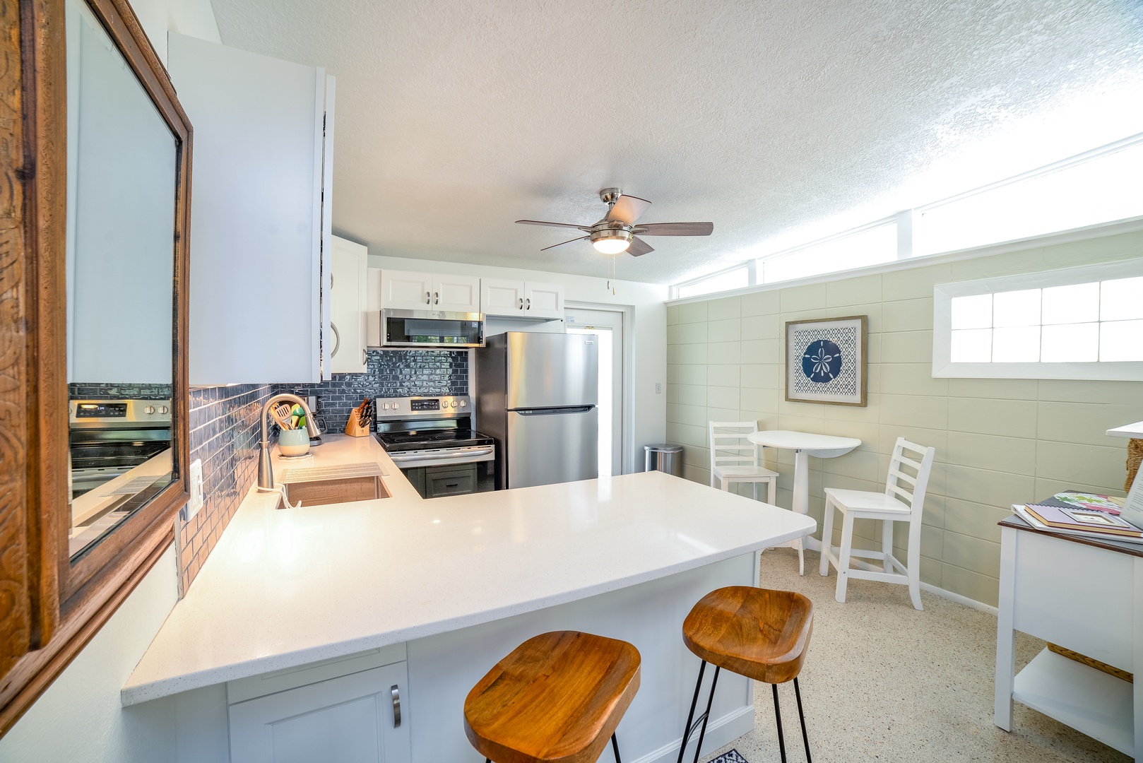 Breakfast Nook in Kitchen