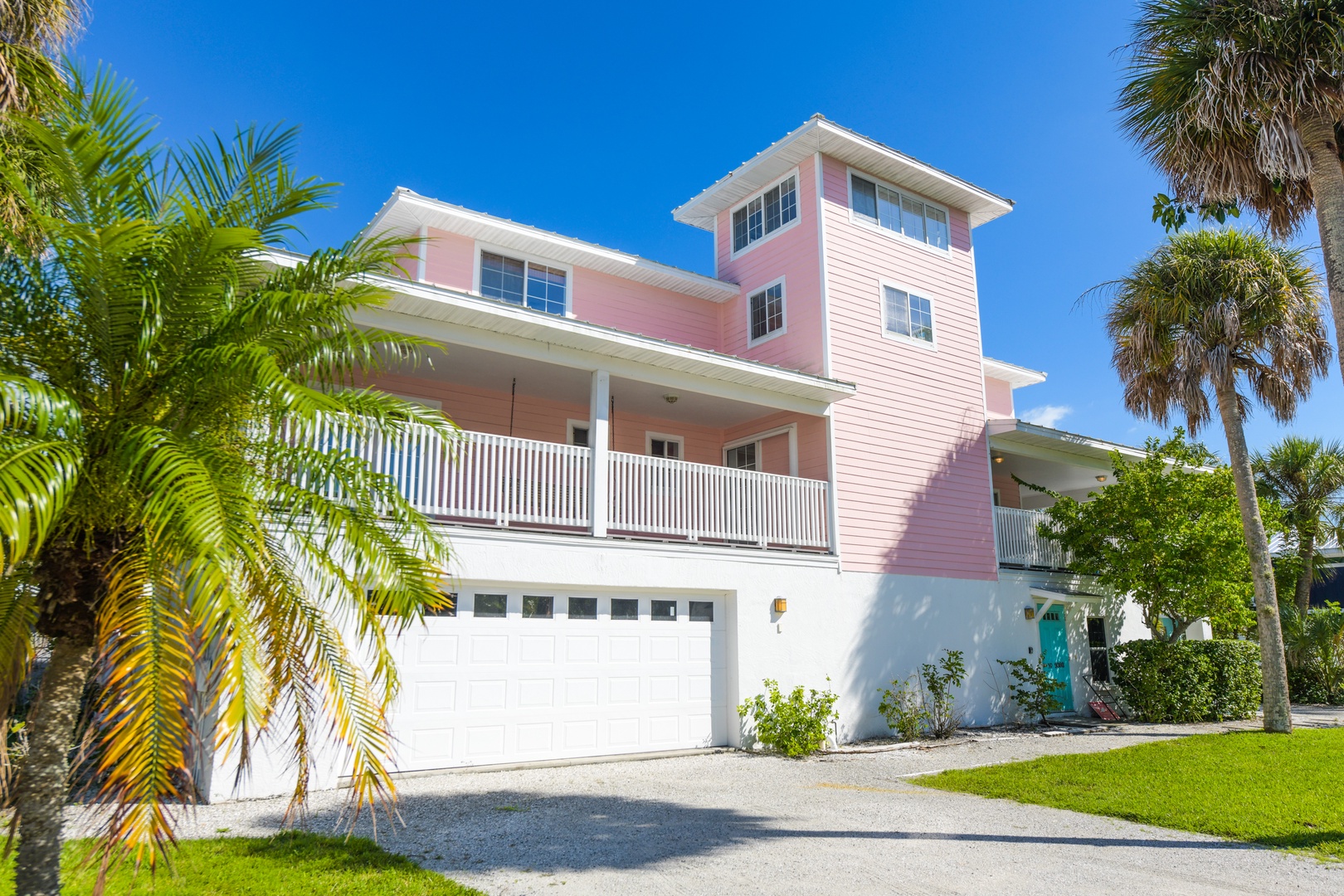 The Beach House - By Anna Maria Vacations