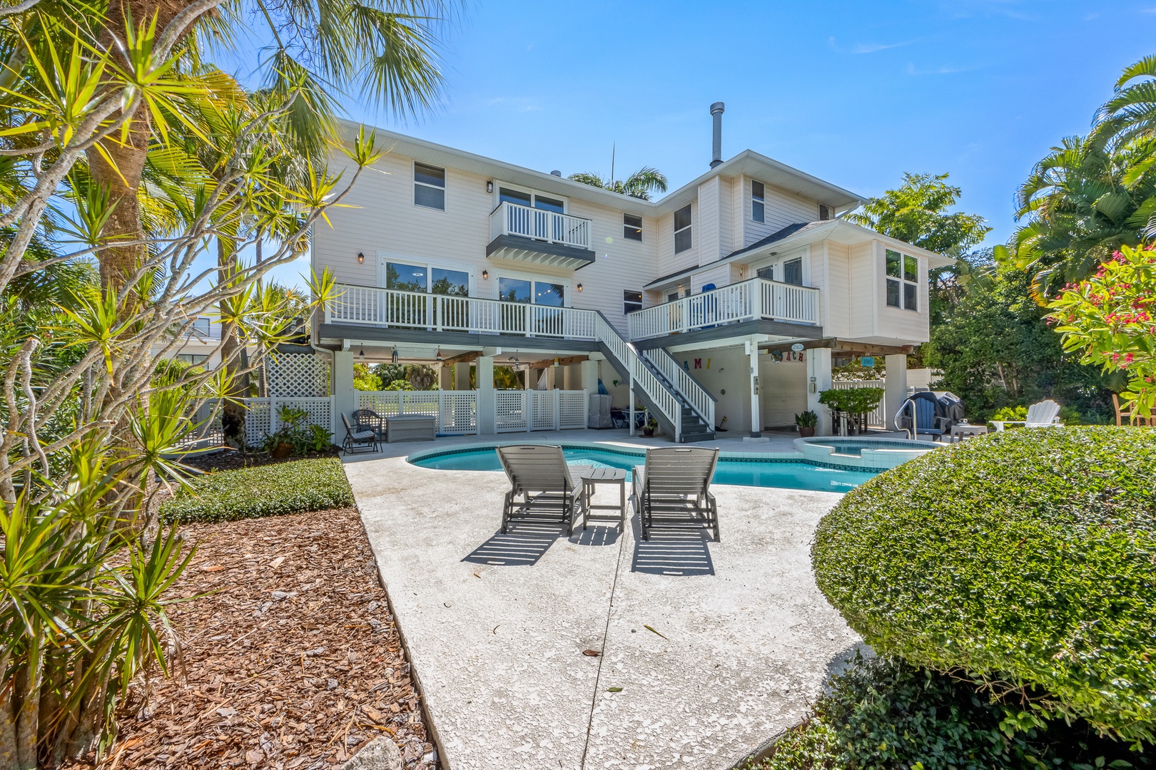 Tarpon Pointe by Anna Maria Vacations (65)