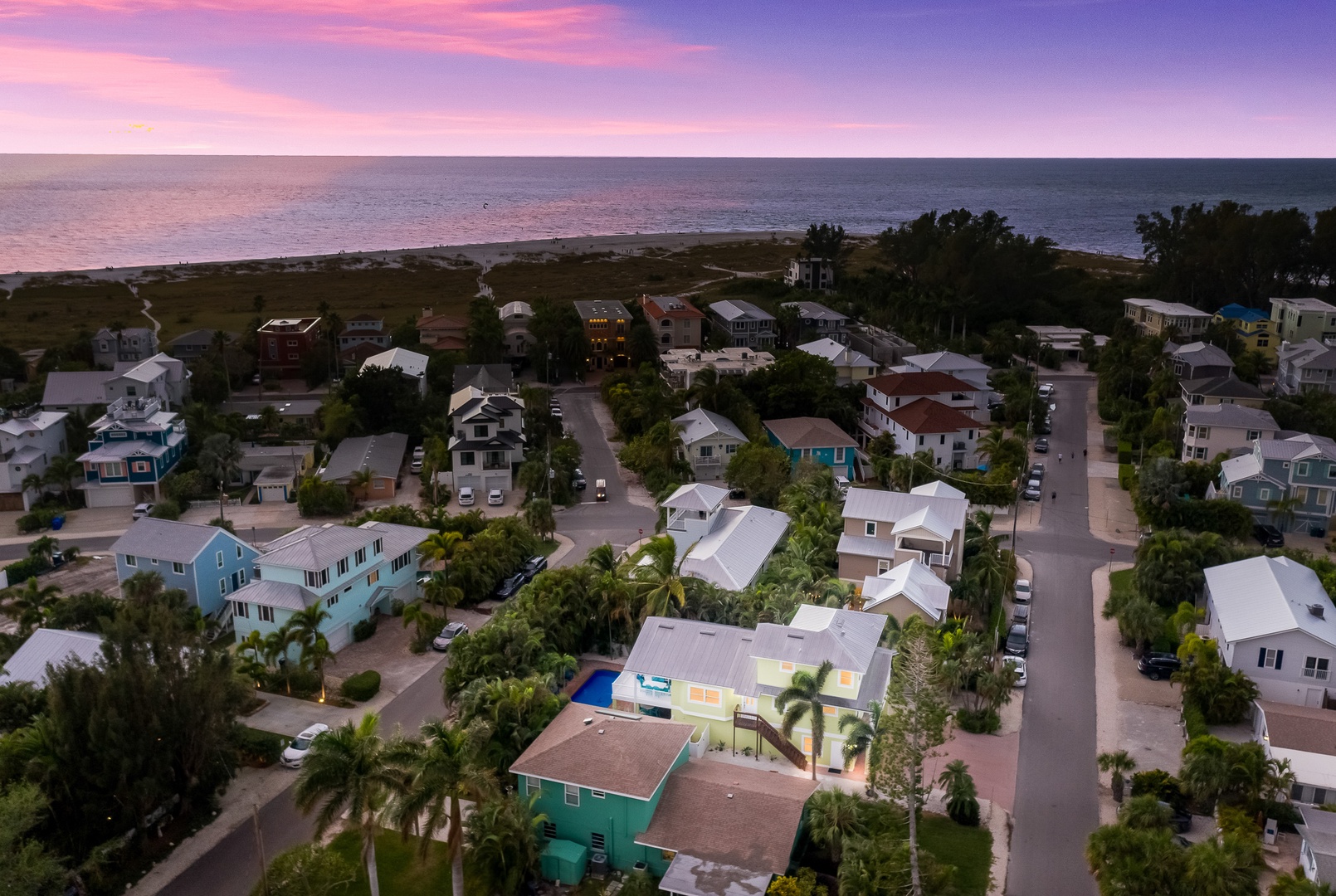 Dolphin Pointe - By Anna Maria Island Accommodations