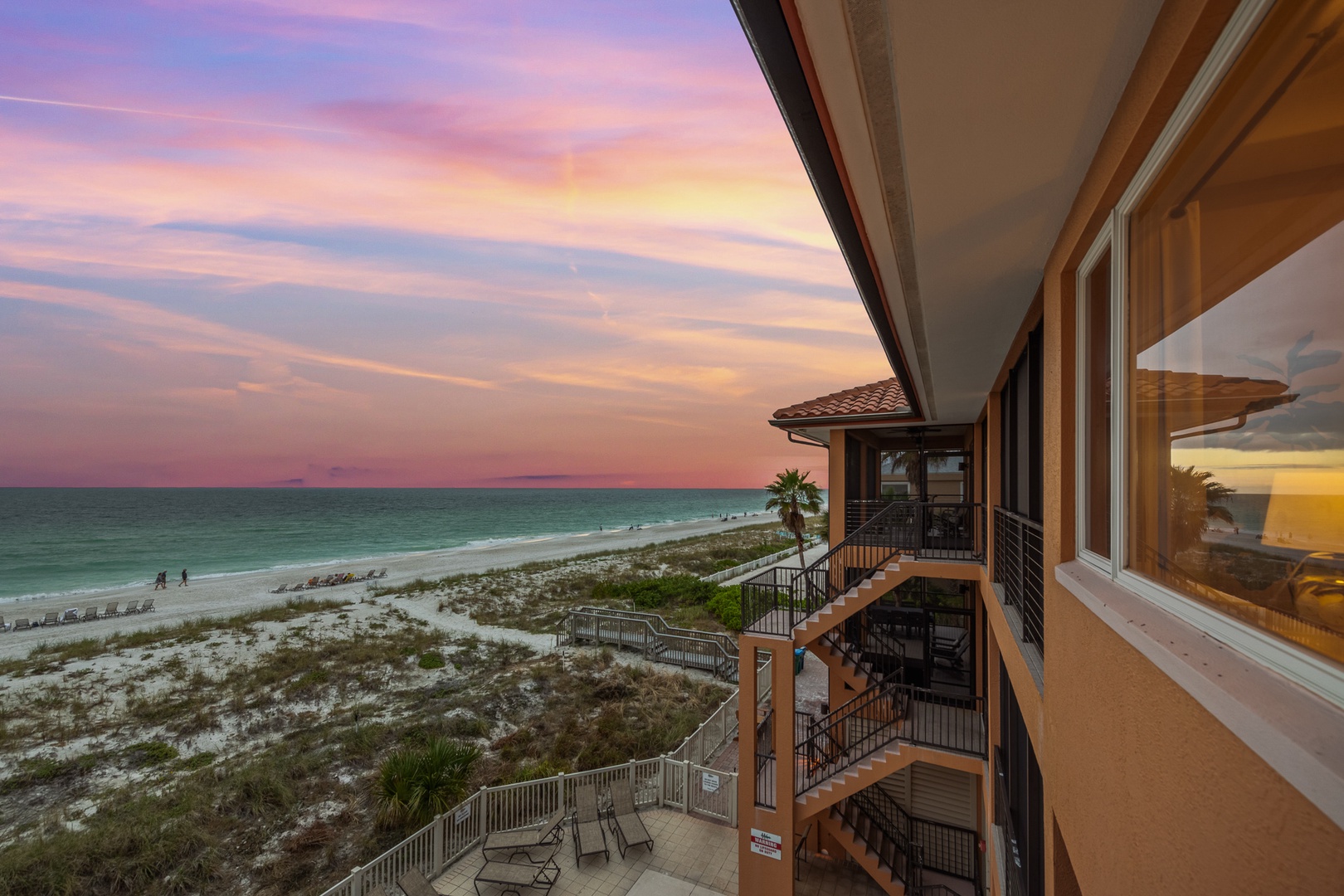 Sunset Penthouse - By Anna Maria Vacations
