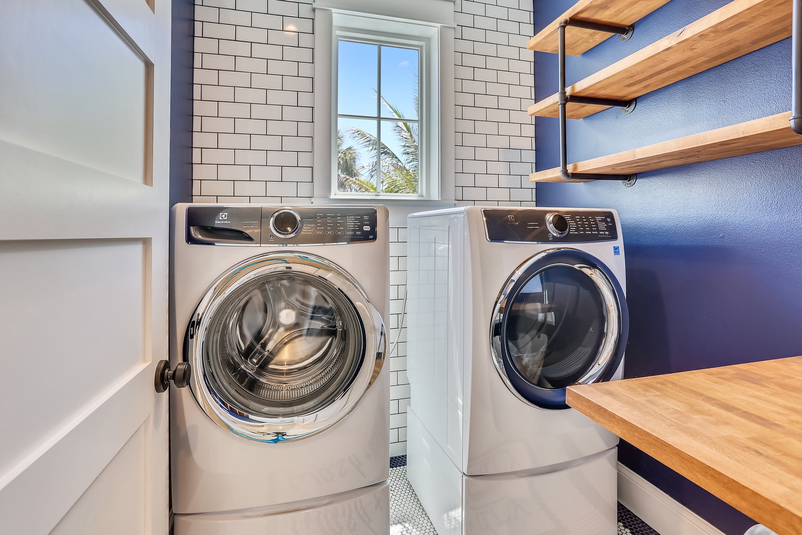 Washer and Dryer in Home