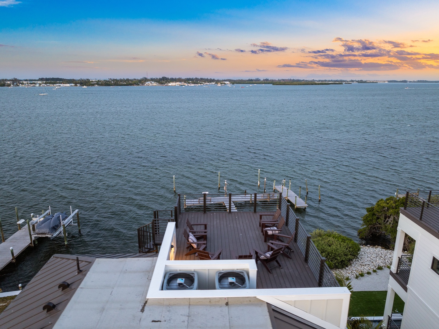 Rooftop Deck