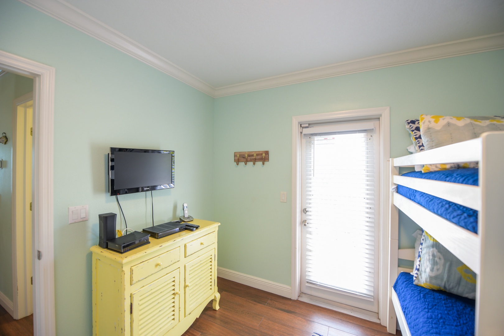 Fourth Bedroom, Twin/Twin Bunk