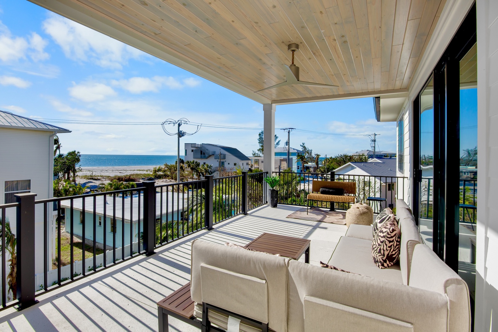 Third Floor Balcony, Living Area