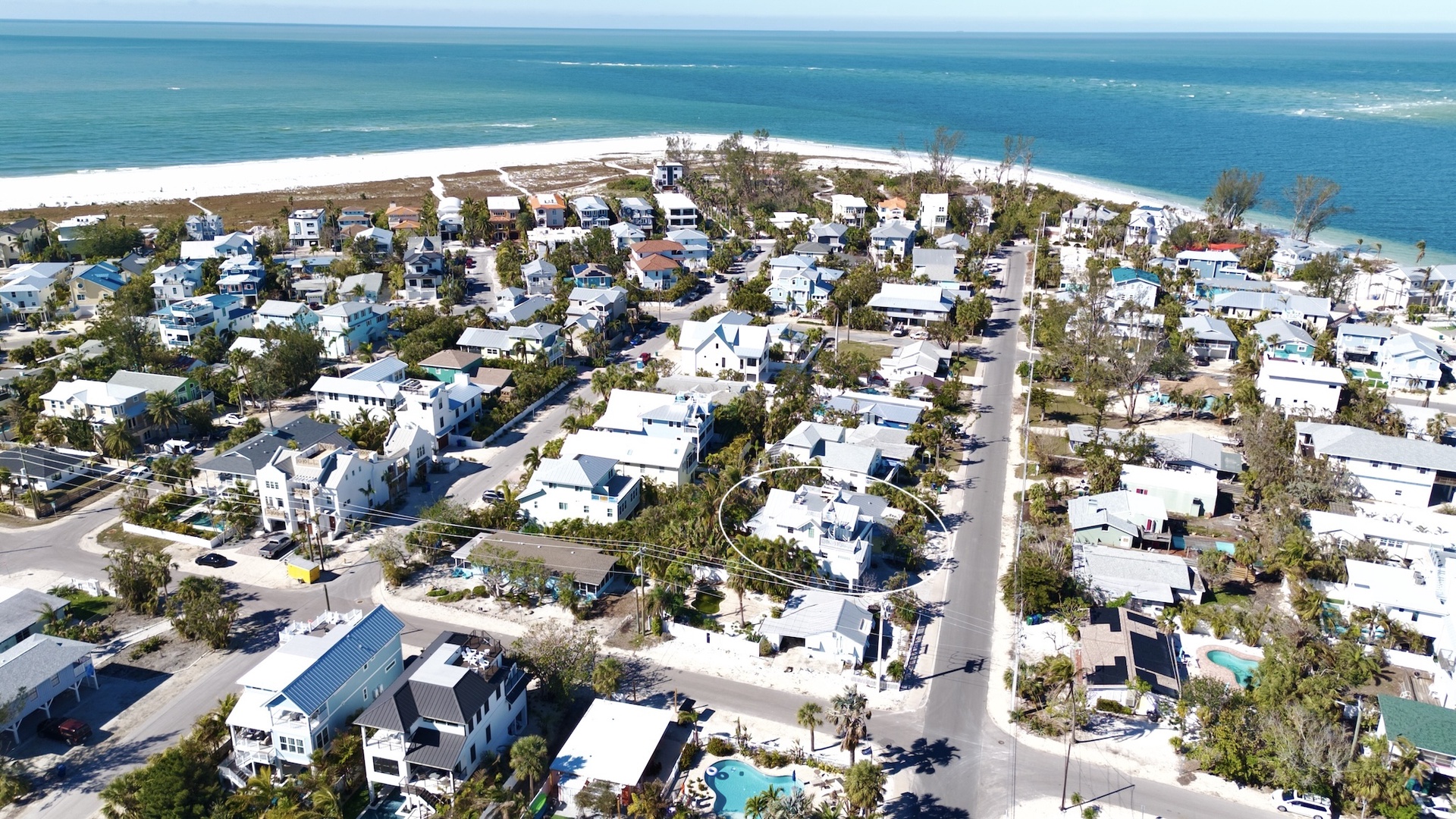 Coconut Breeze Estate by Anna Maria Island Accommodations