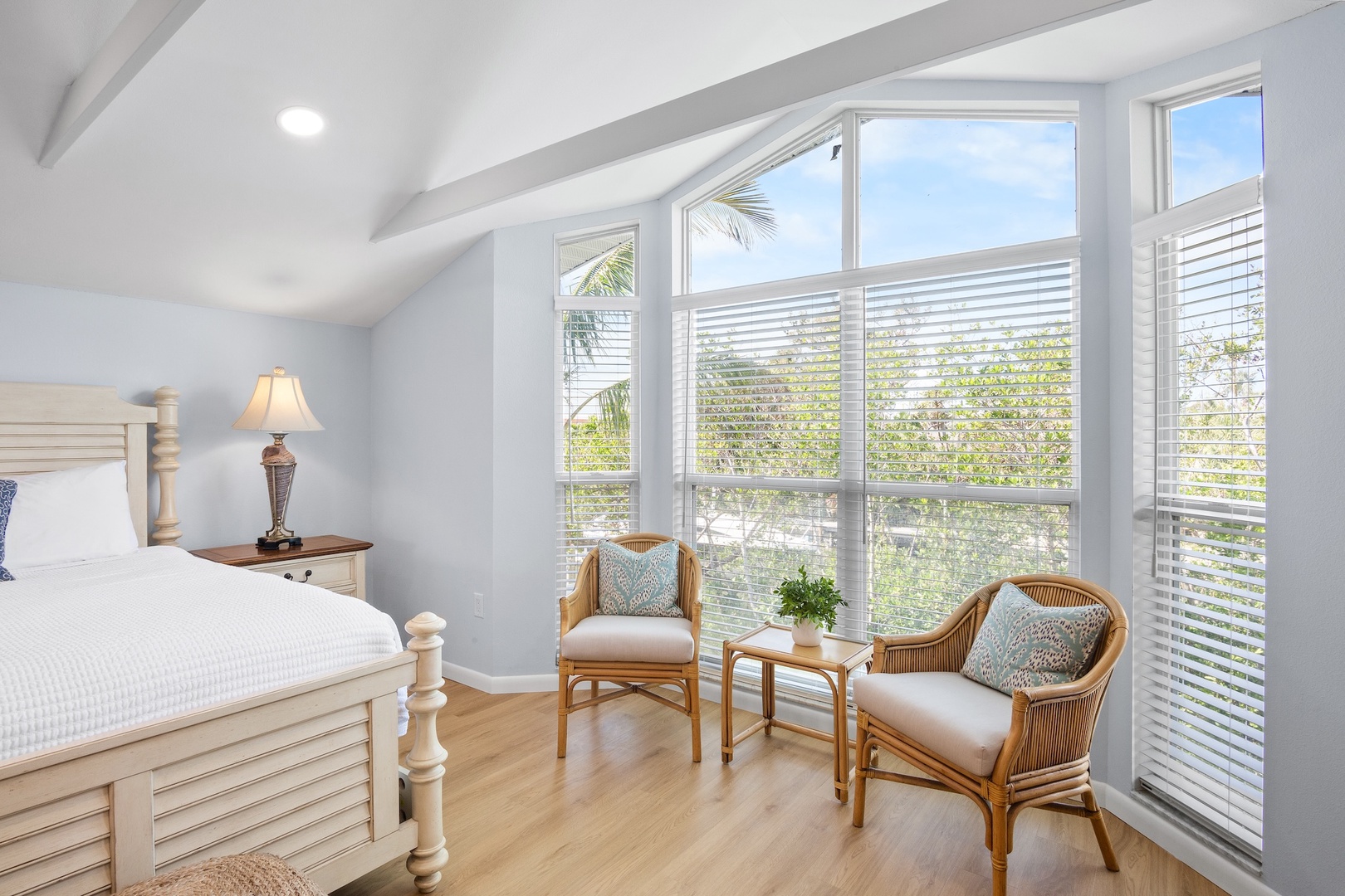 Primary Bedroom - Picture Window Overlooking Pool