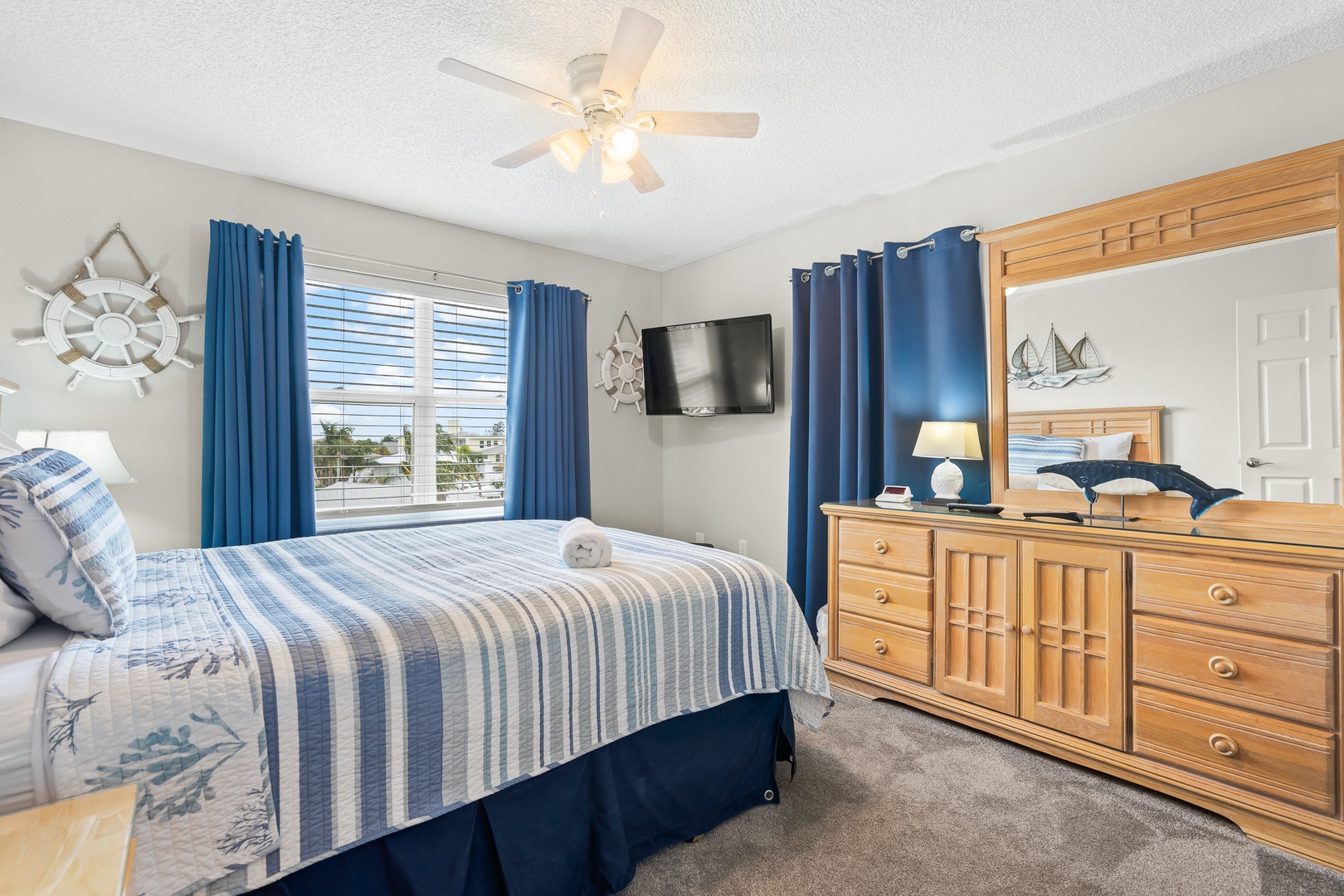 Second Bedroom - Large Dresser and TV