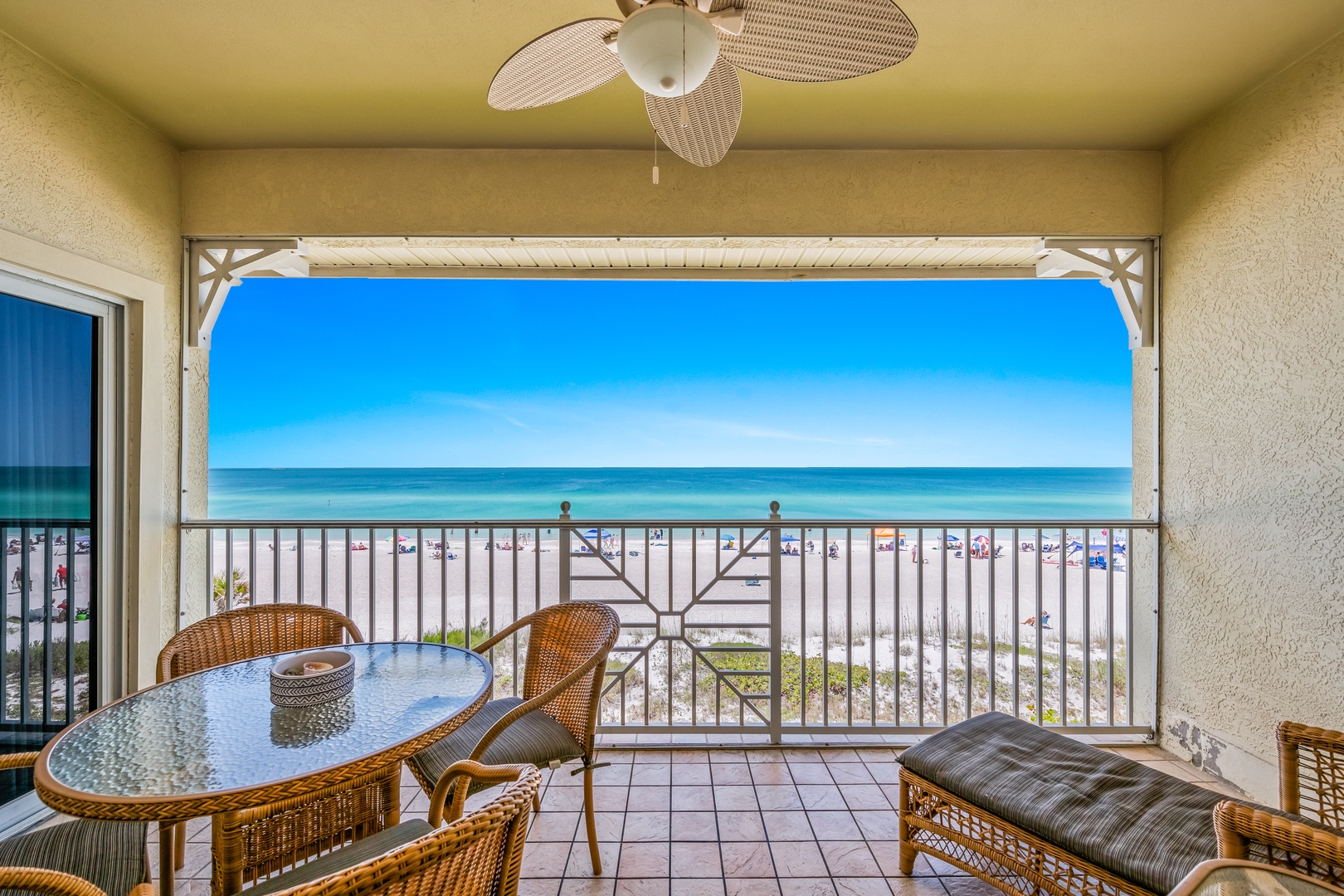 Direct Beach Front - By Anna Maria Vacations