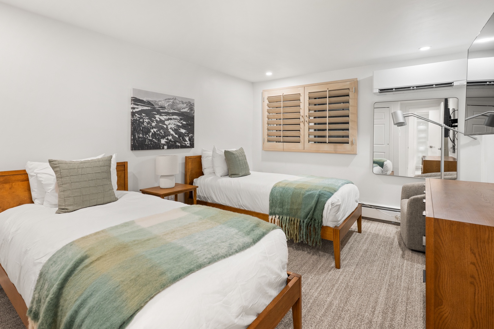 Twin Guest Room