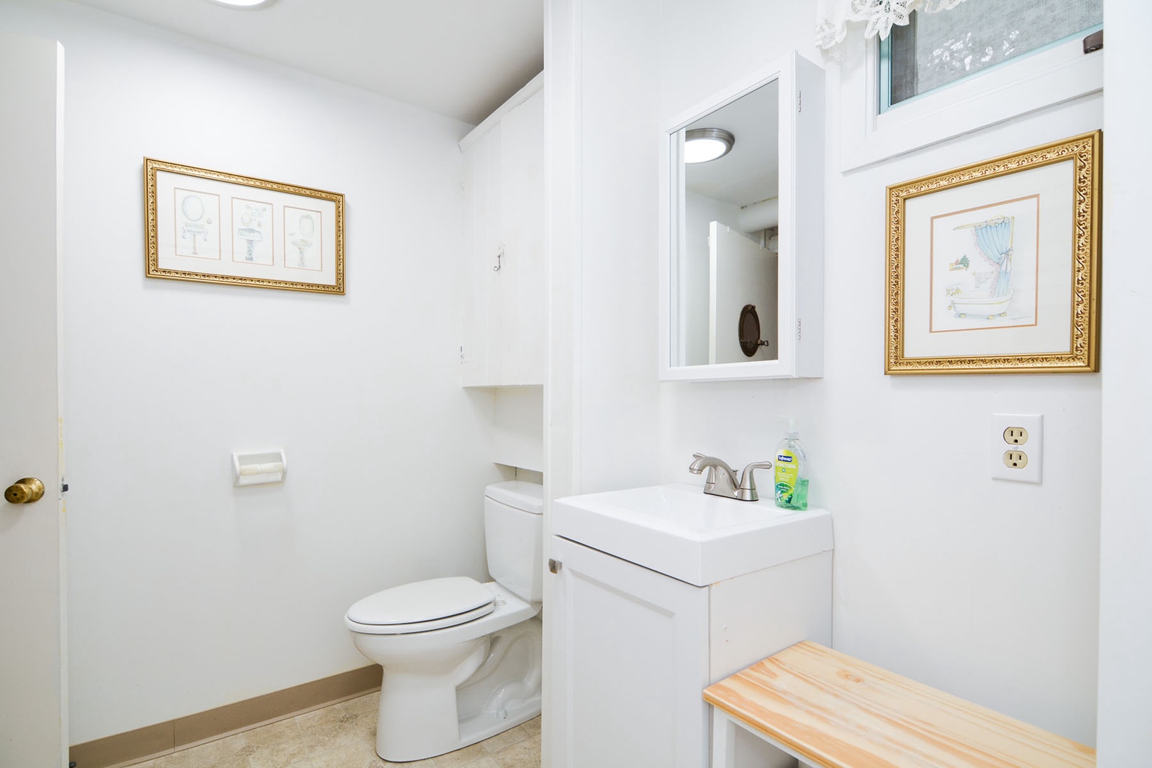 Main floor full bath.