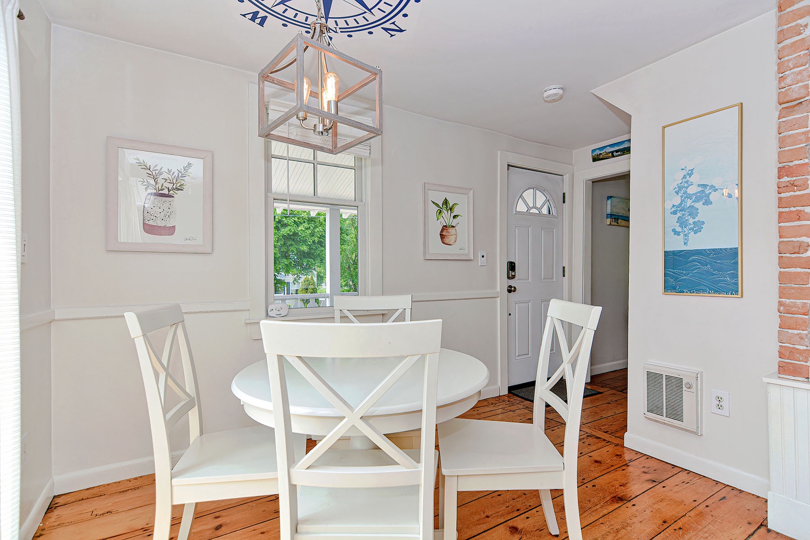 The dining table in the eat-in kitchen.