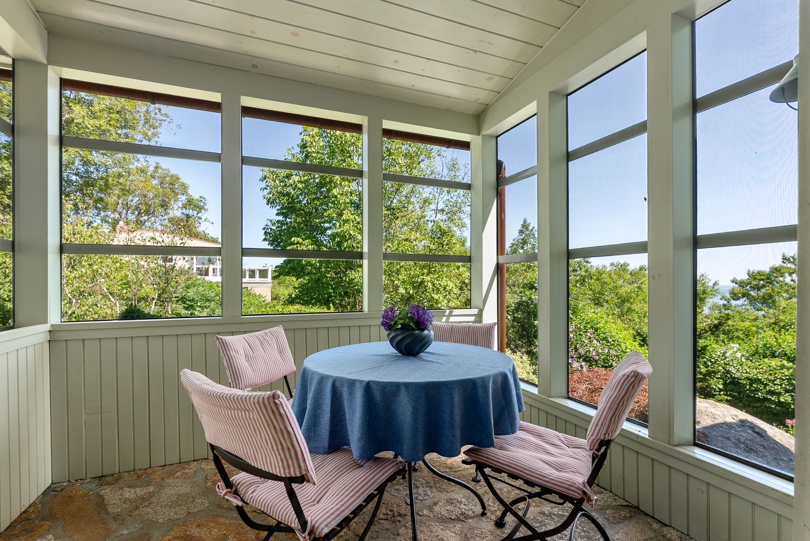 The breakfast nook near the kitchen.