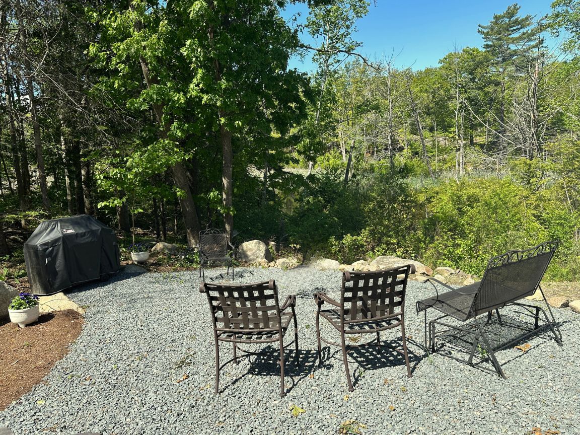 Pondside seating.