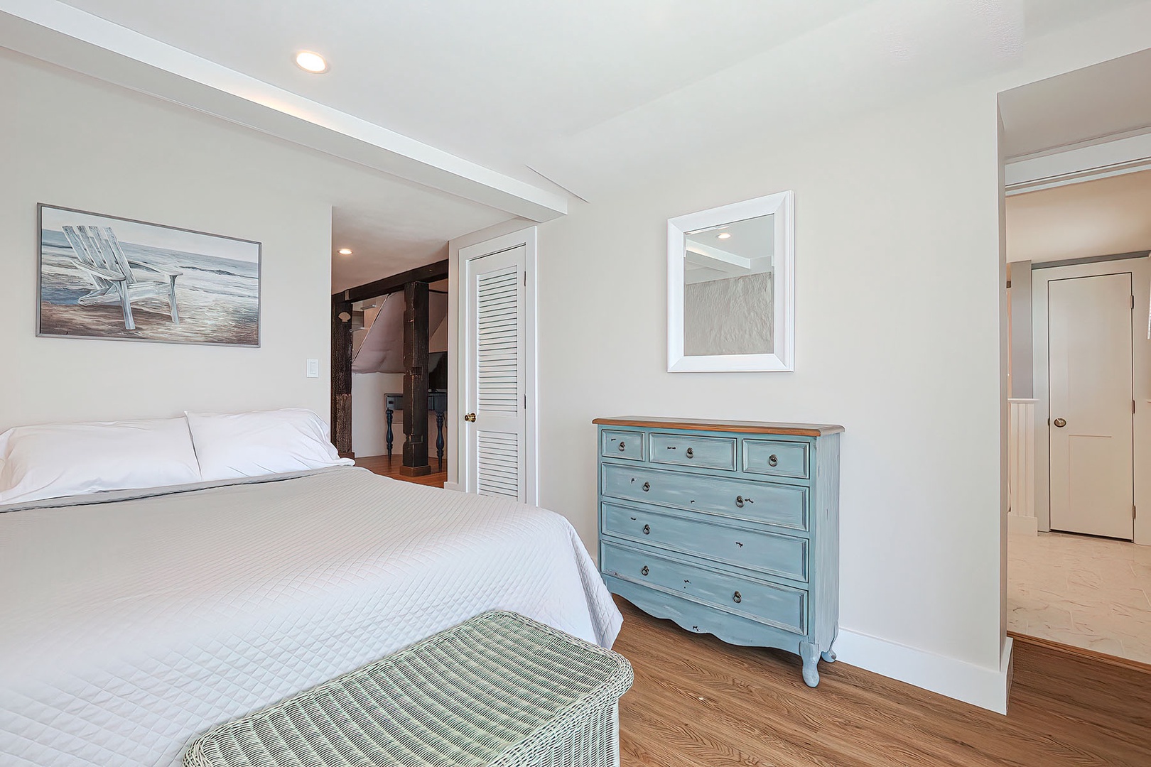 Queen bed and full bath.