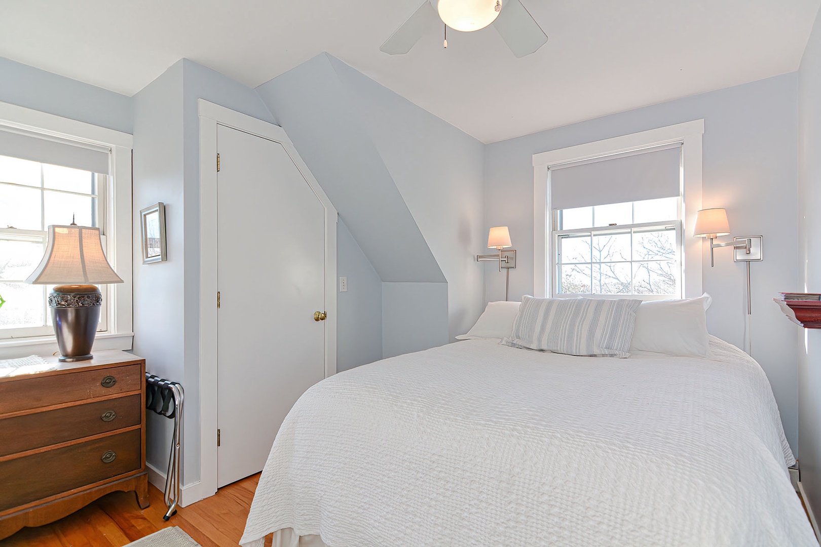 Queen-sized Murphy bed.