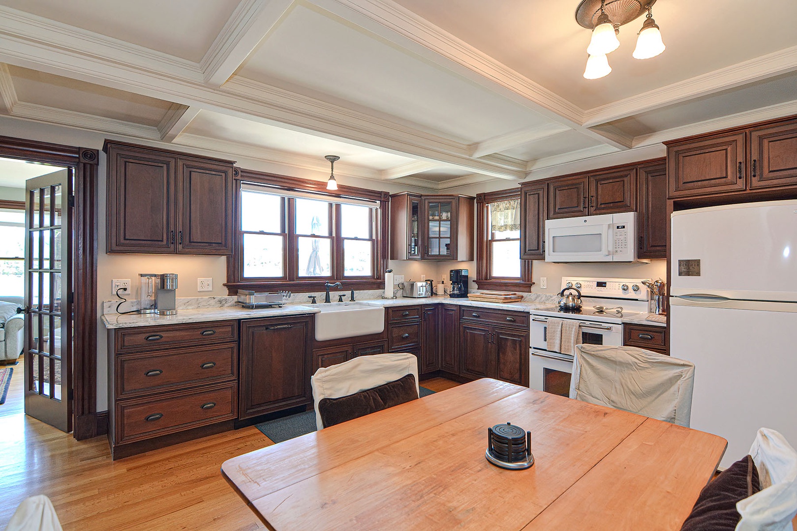 Eating area in the kitchen