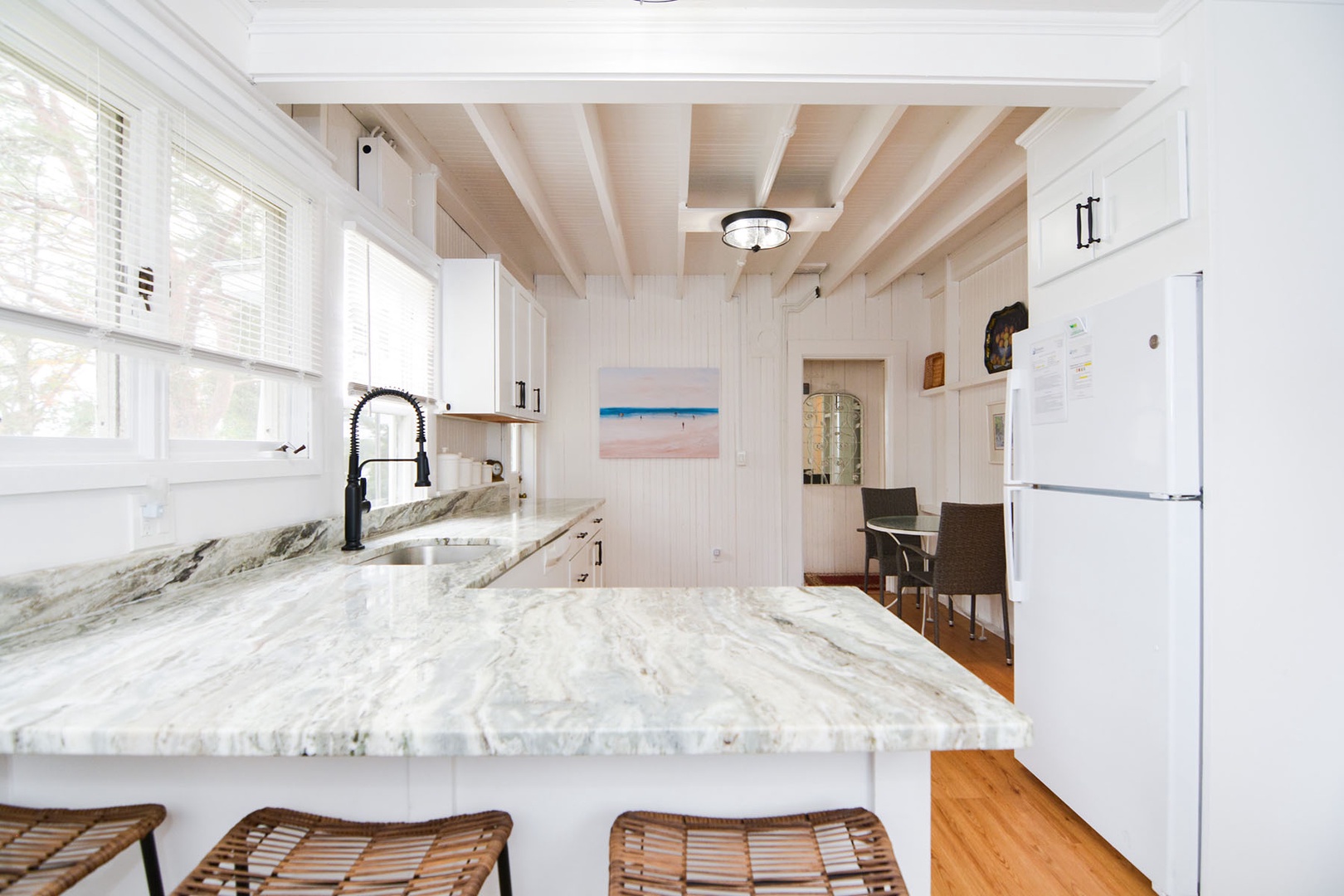 Sip your morning coffee at the breakfast bar.