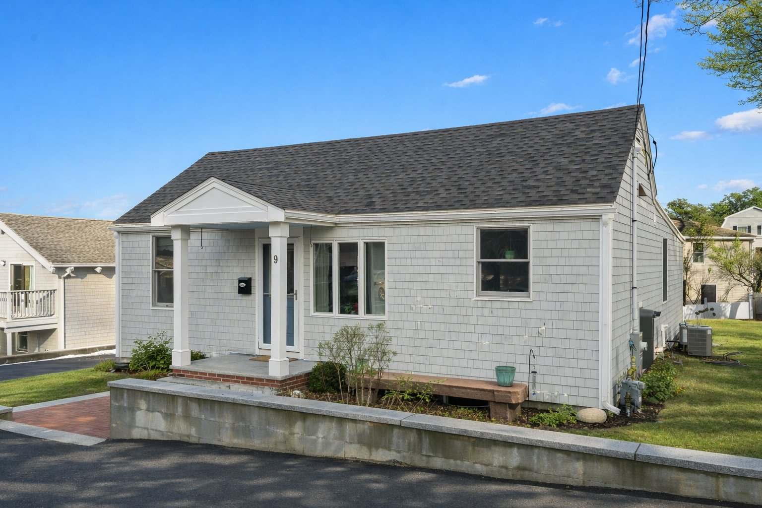 Another view of the house.