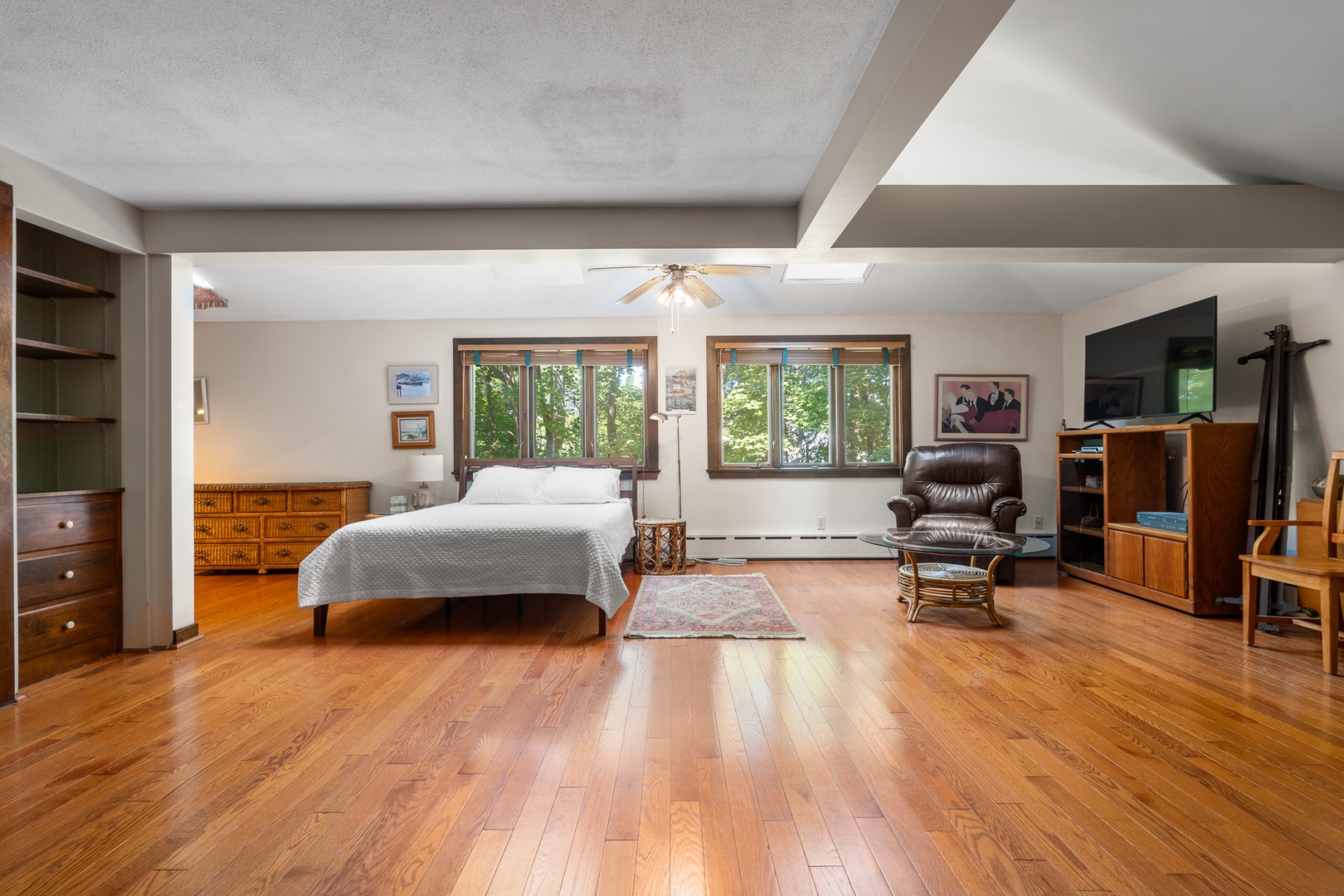 The second bedroom has plenty of natural lighting.