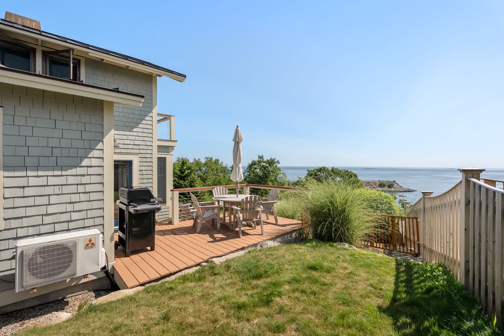 The grill is also located near the deck.
