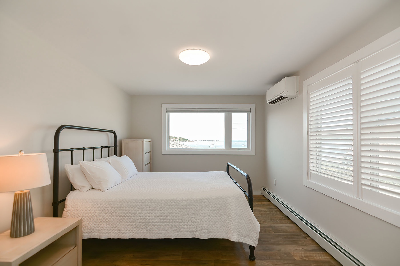 Queen bedroom with ocean view.