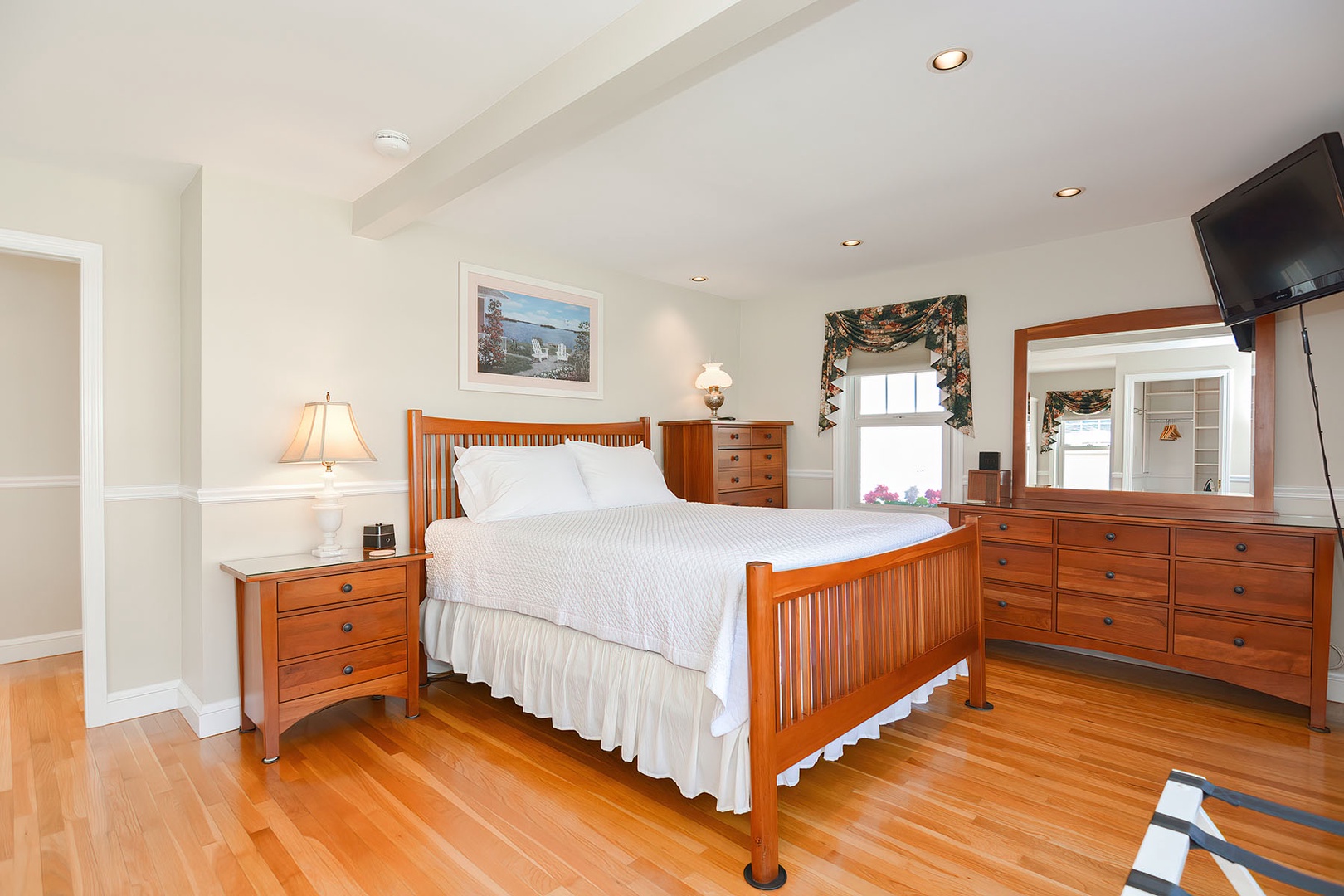 A tranquil bedroom oasis