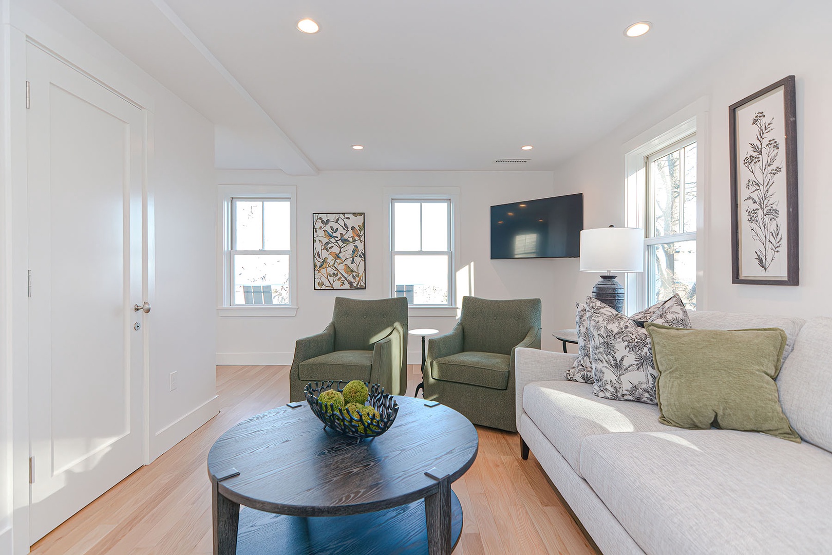 Living room with large section couch.
