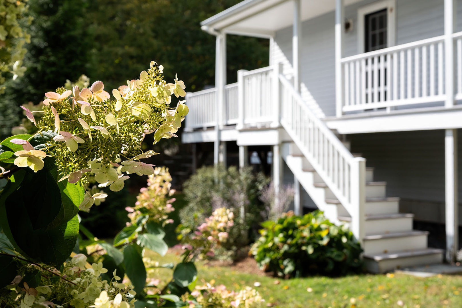 Side porch