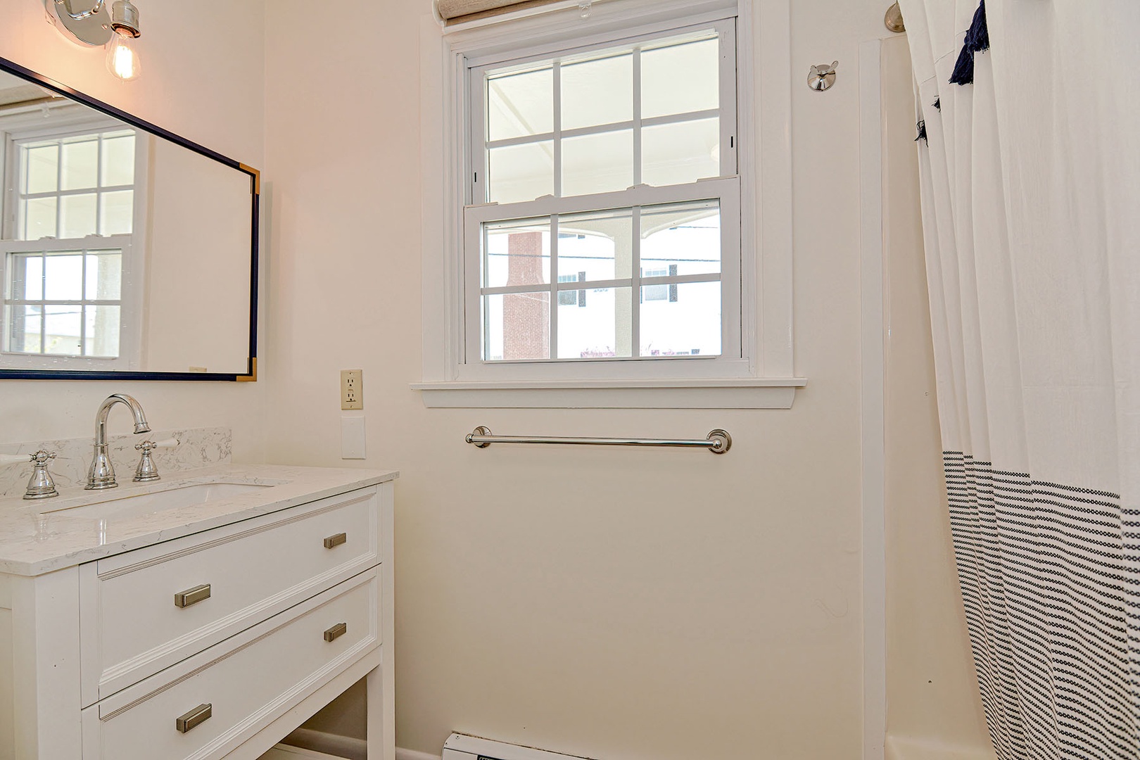 Full bath attached to the twin bedroom