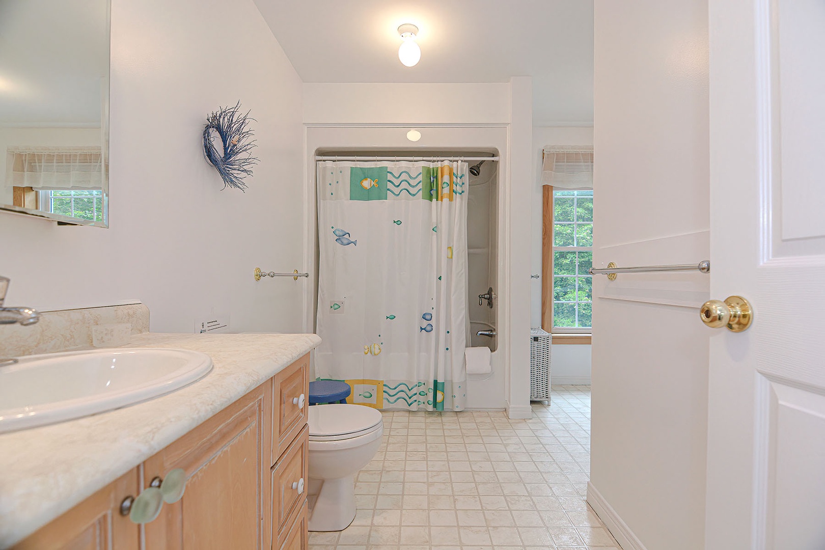 Large ensuite bath.