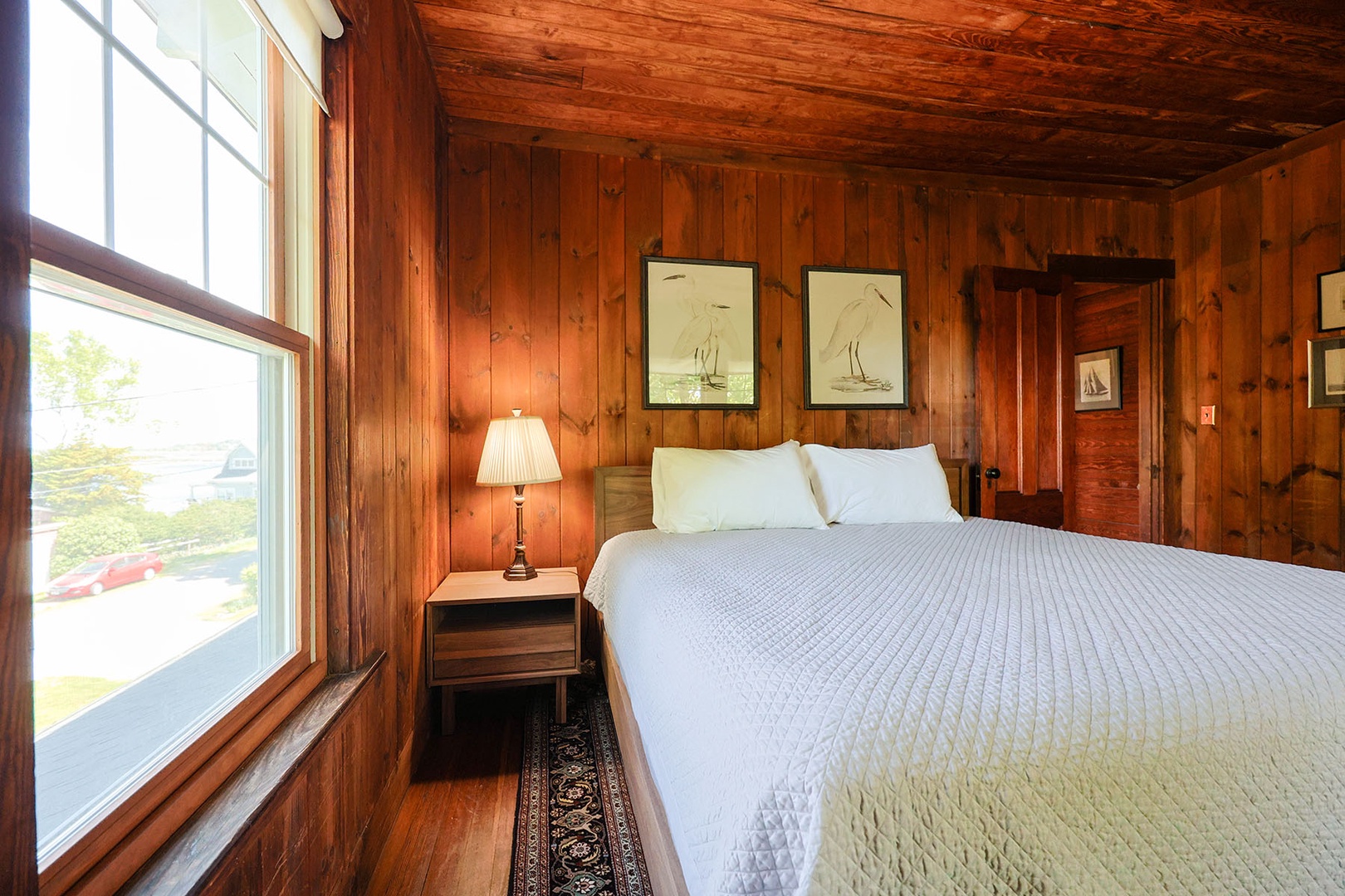 Queen Bedroom