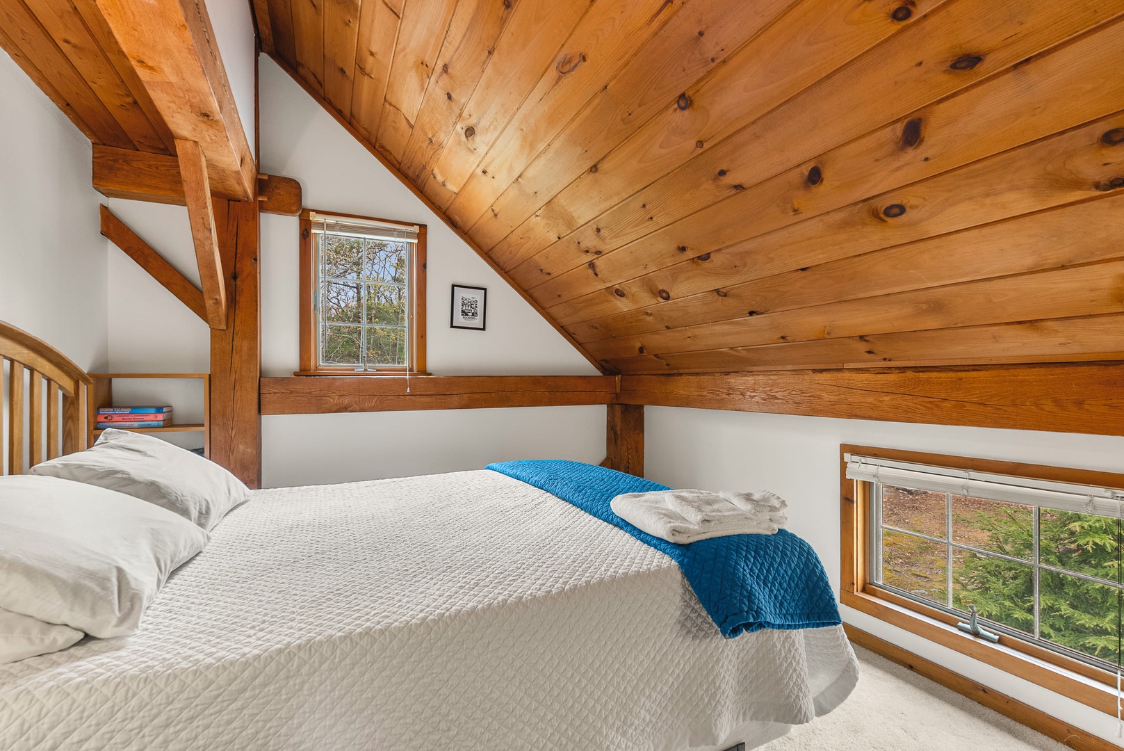 Second bedroom with a queen bed.