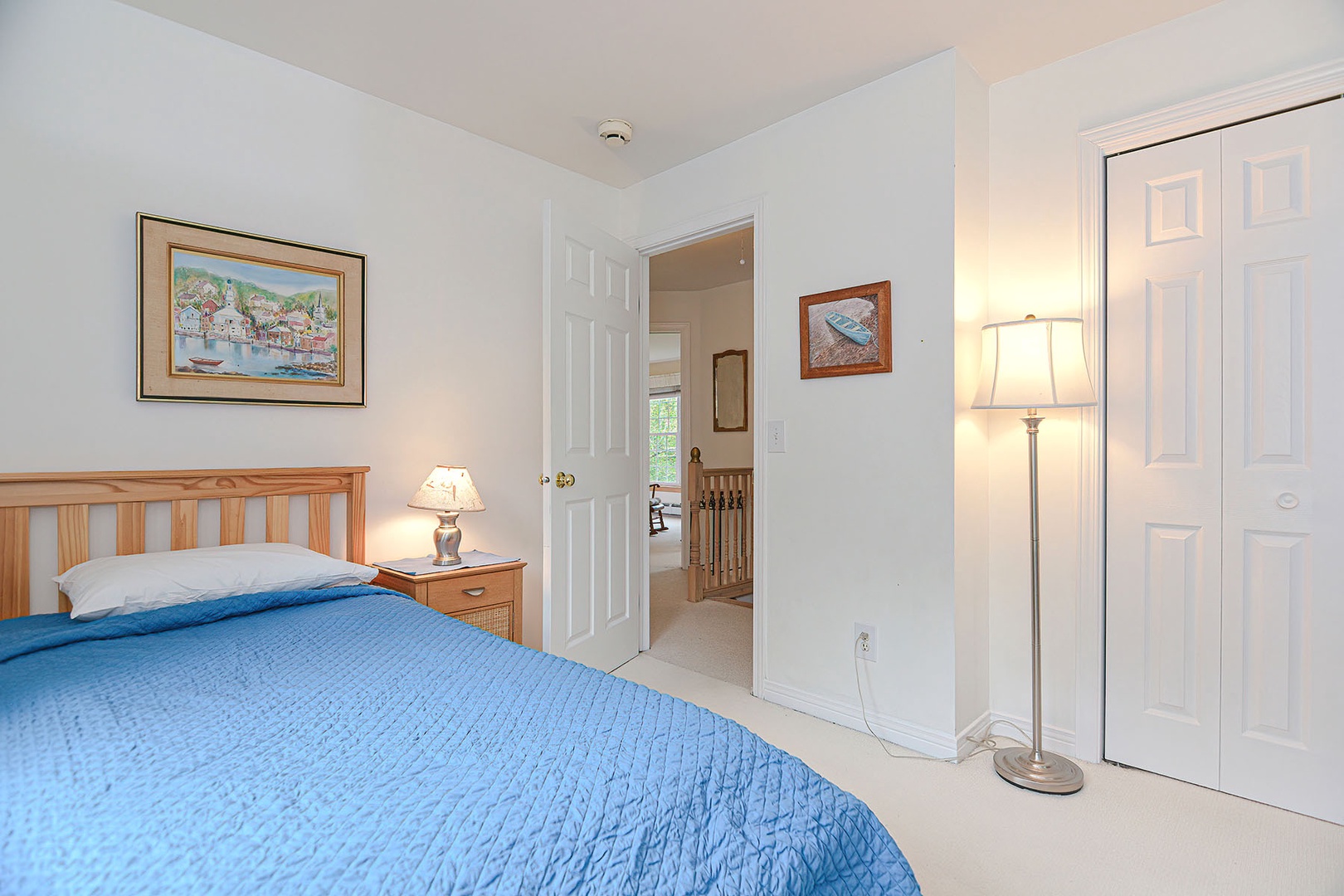 Bedroom 3 with twin bed.