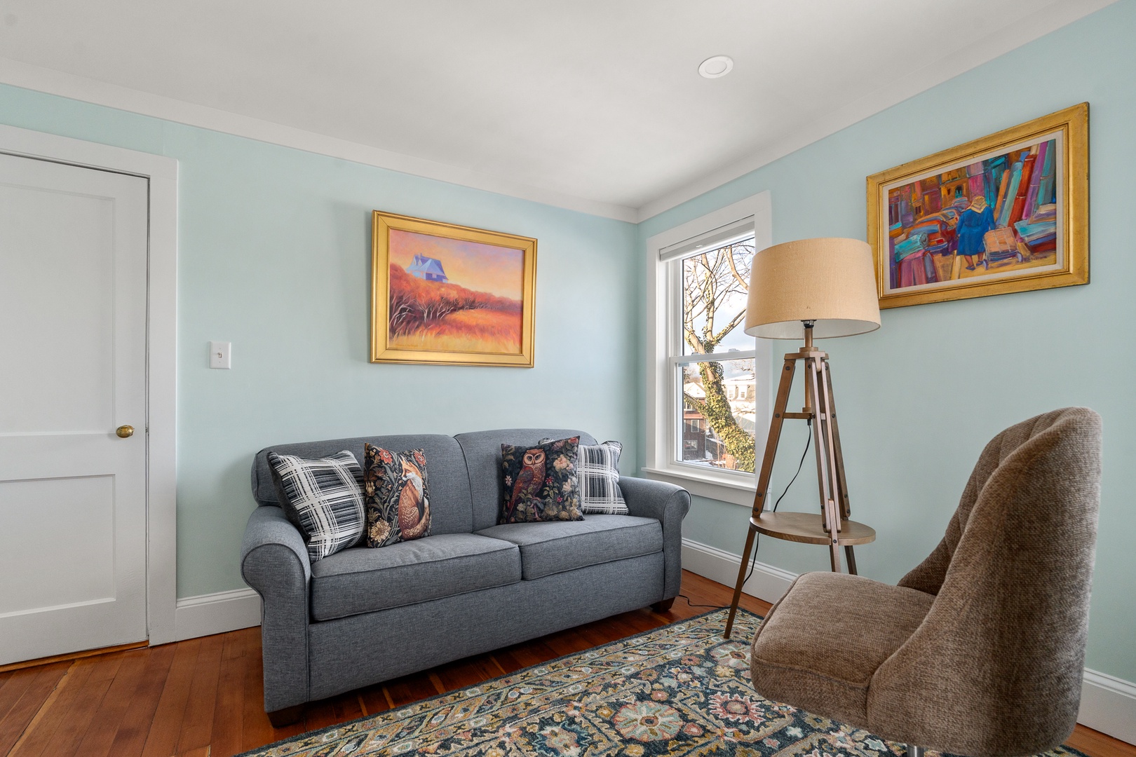 Den located in the upper floor with a pull-out sofa.