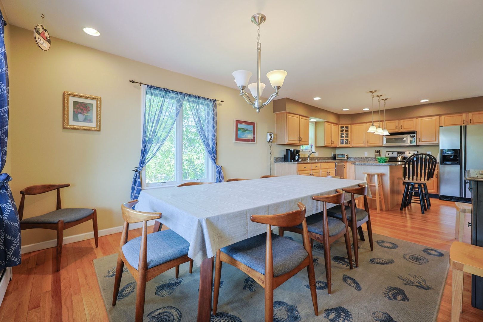 The dining table comfortably seats up to 8