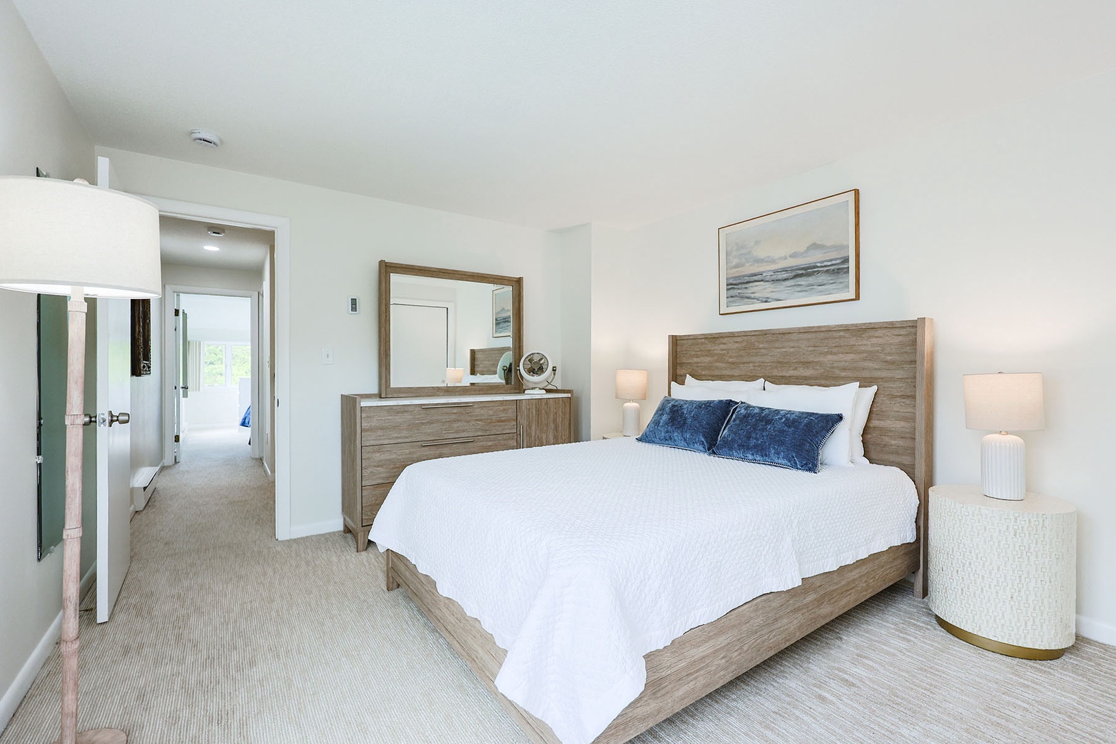 Primary bedroom with a queen bed.