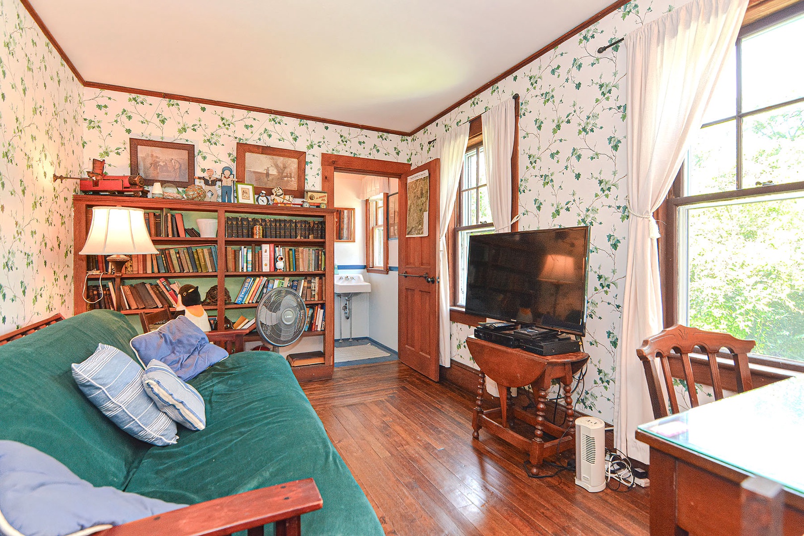 Enjoy watching TV while sitting on the couch.