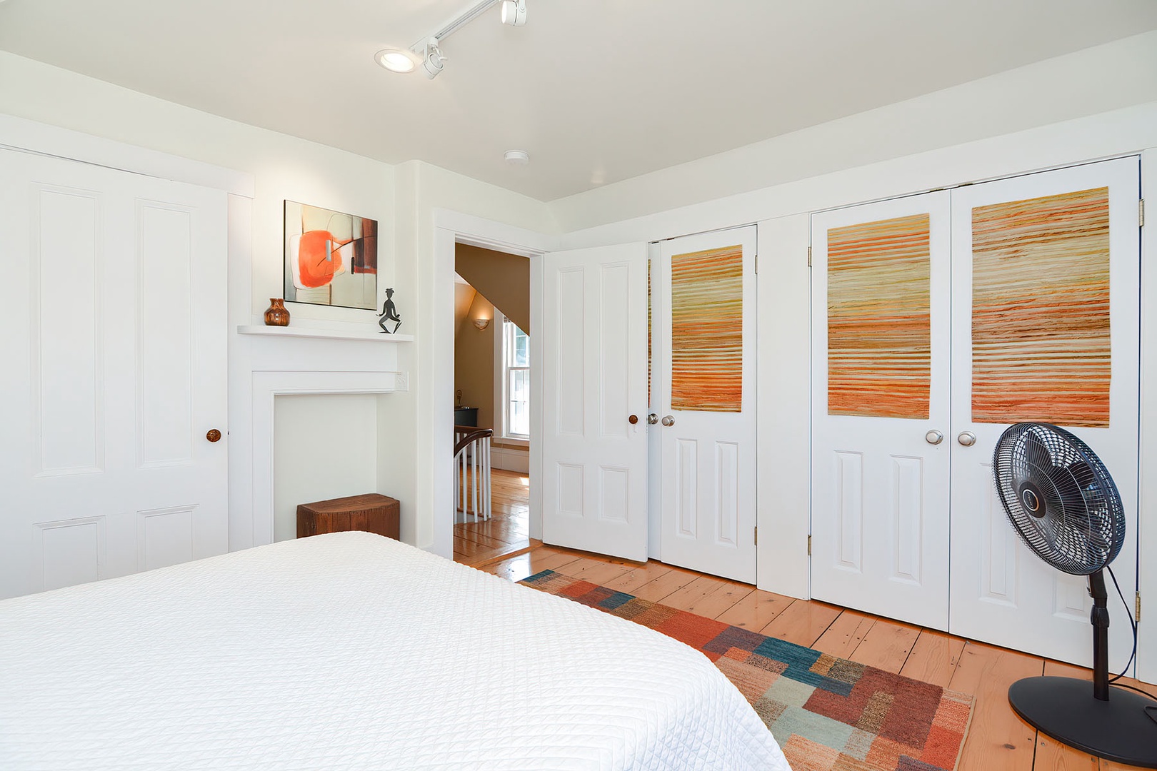 BR 2: Queen Bedroom.