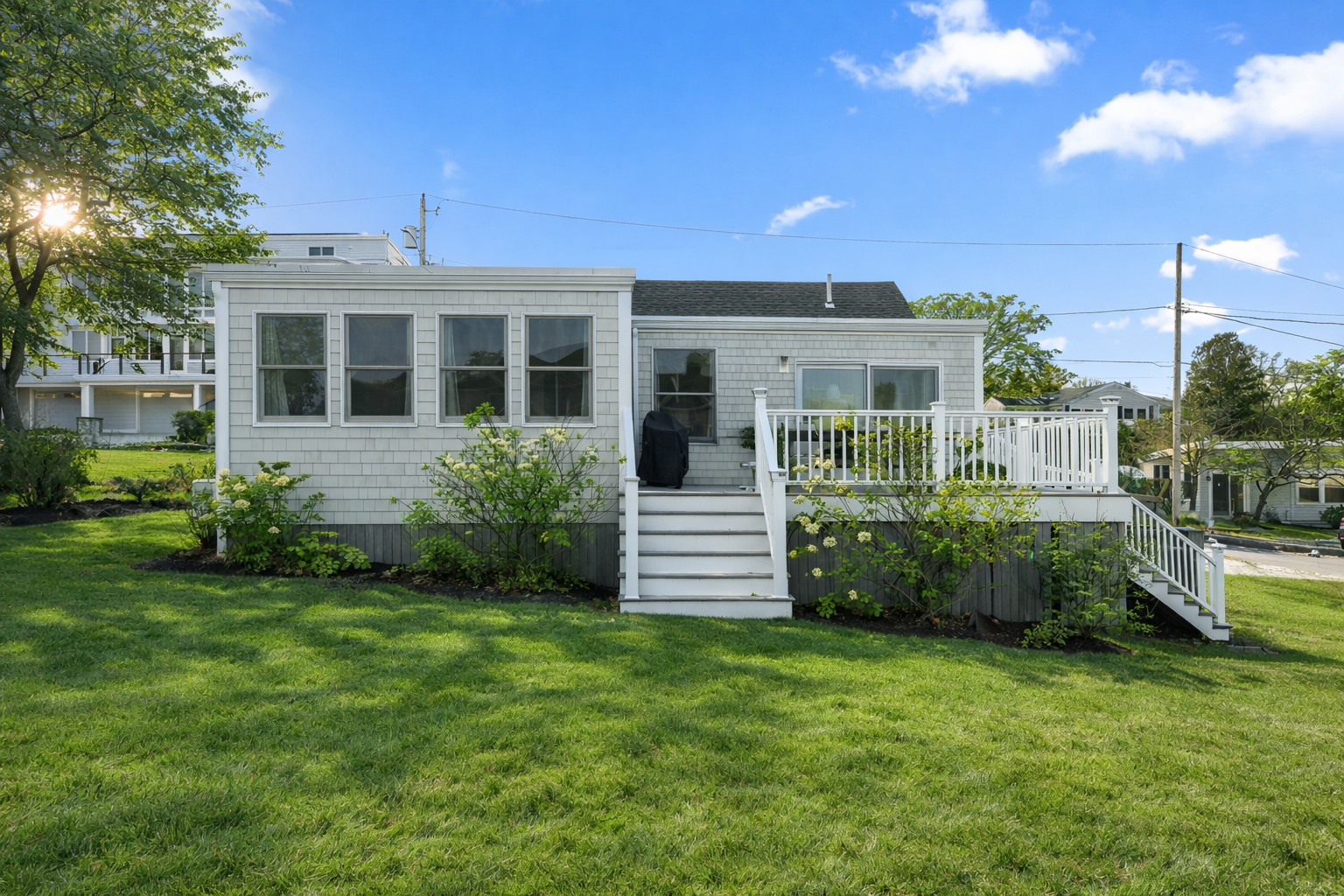 Another view of the house.