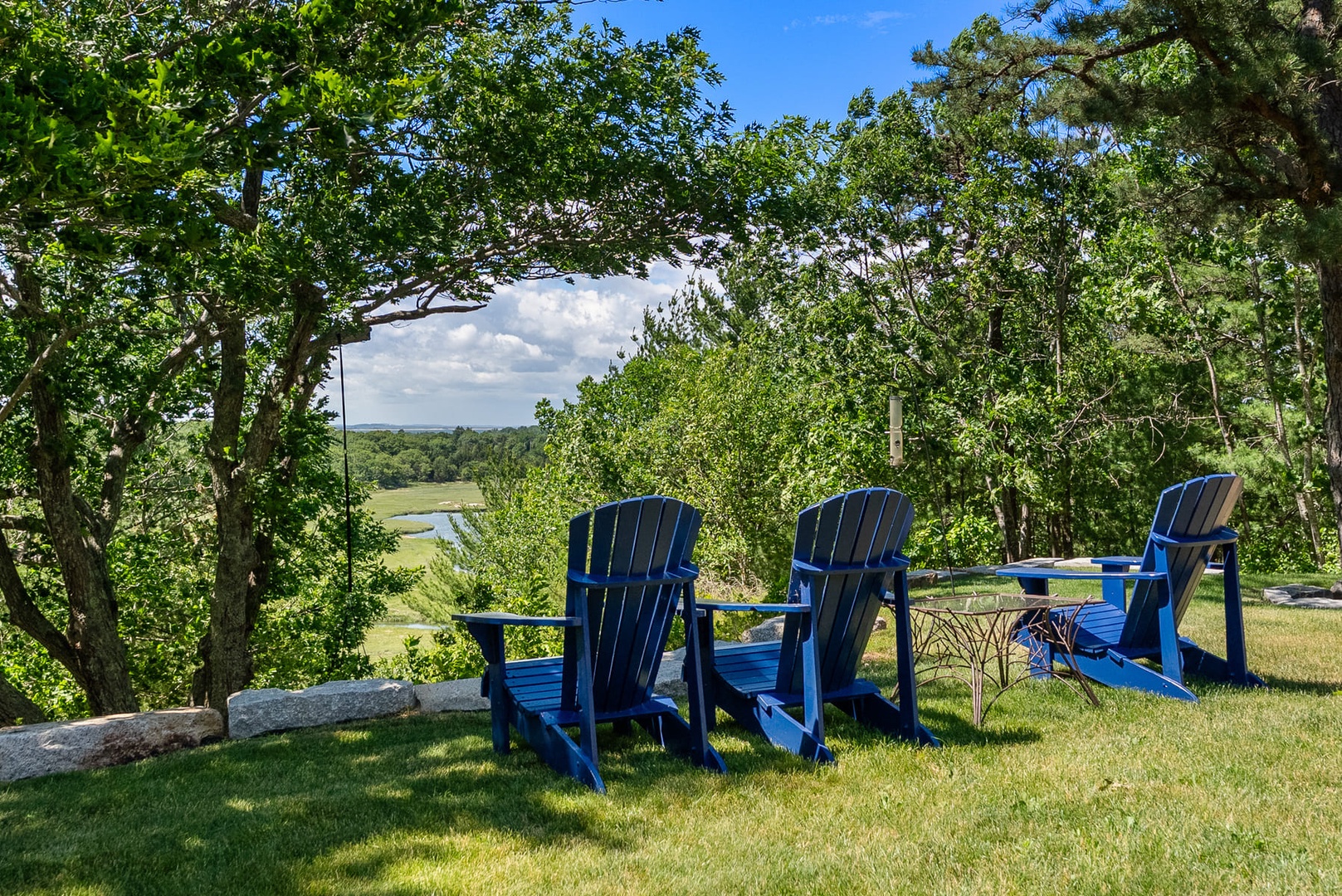 Enjoy the beautiful nature view.