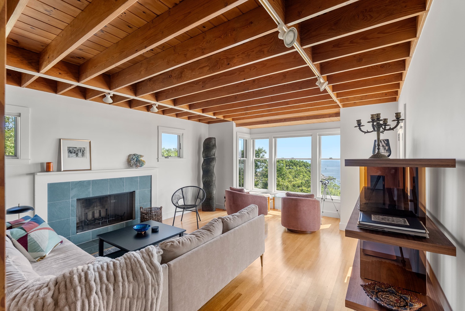 Bright and spacious living room with beautiful views.