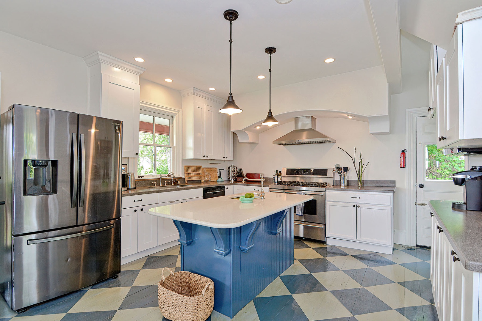 Well appointed kitchen with an island