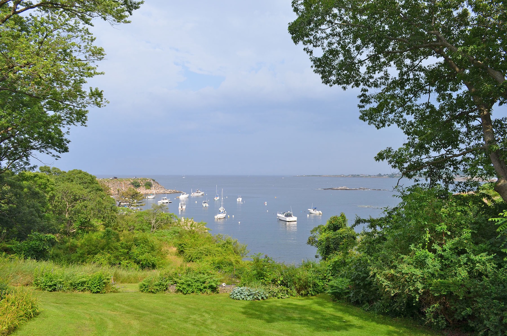 Beautiful ocean views from the backyard.