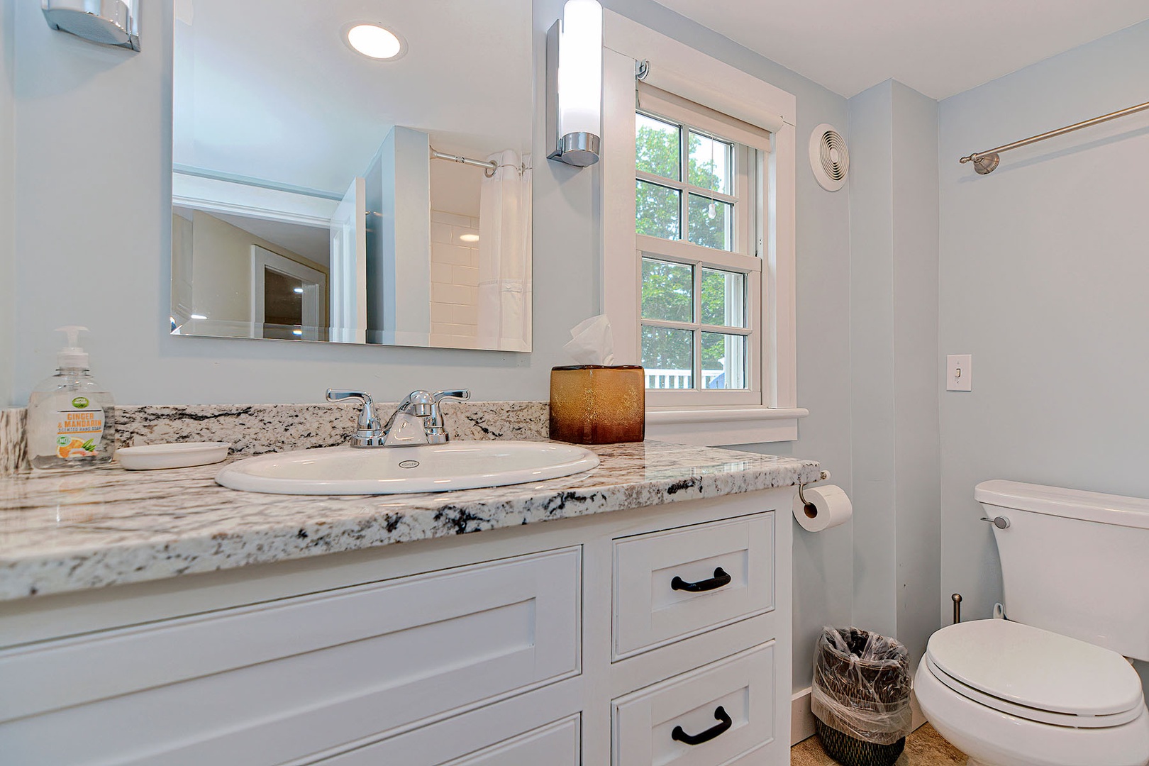 The vanity in the first-floor full bath.