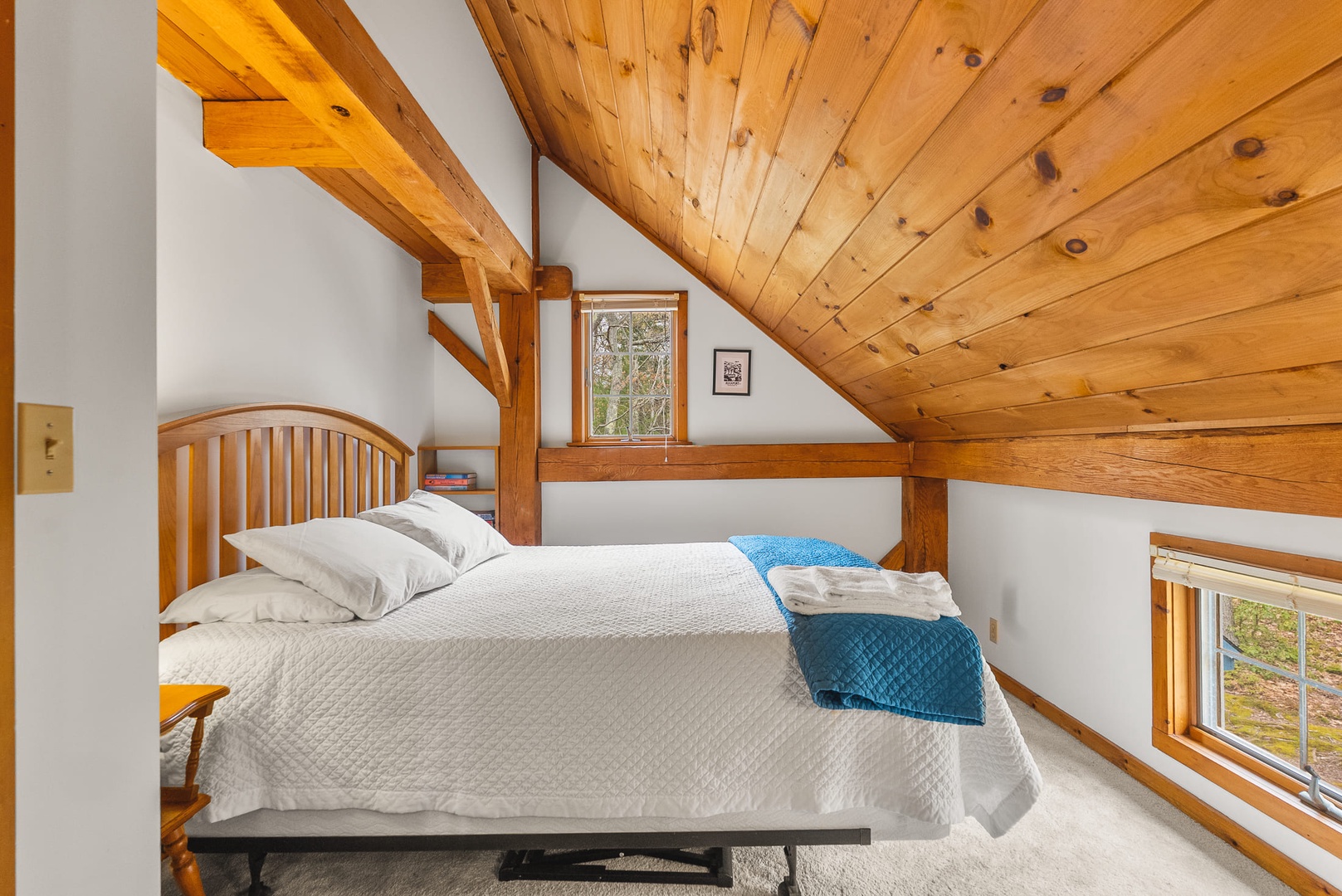 Second bedroom with a queen bed.
